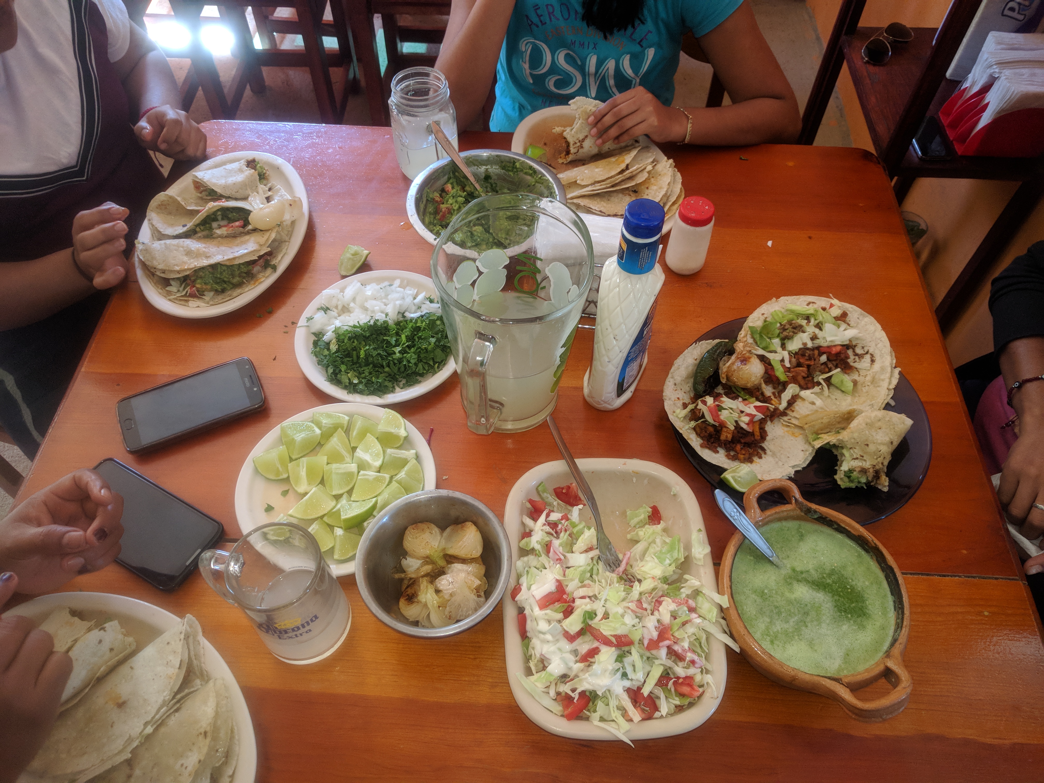 RESTAURANT LIZ image 9