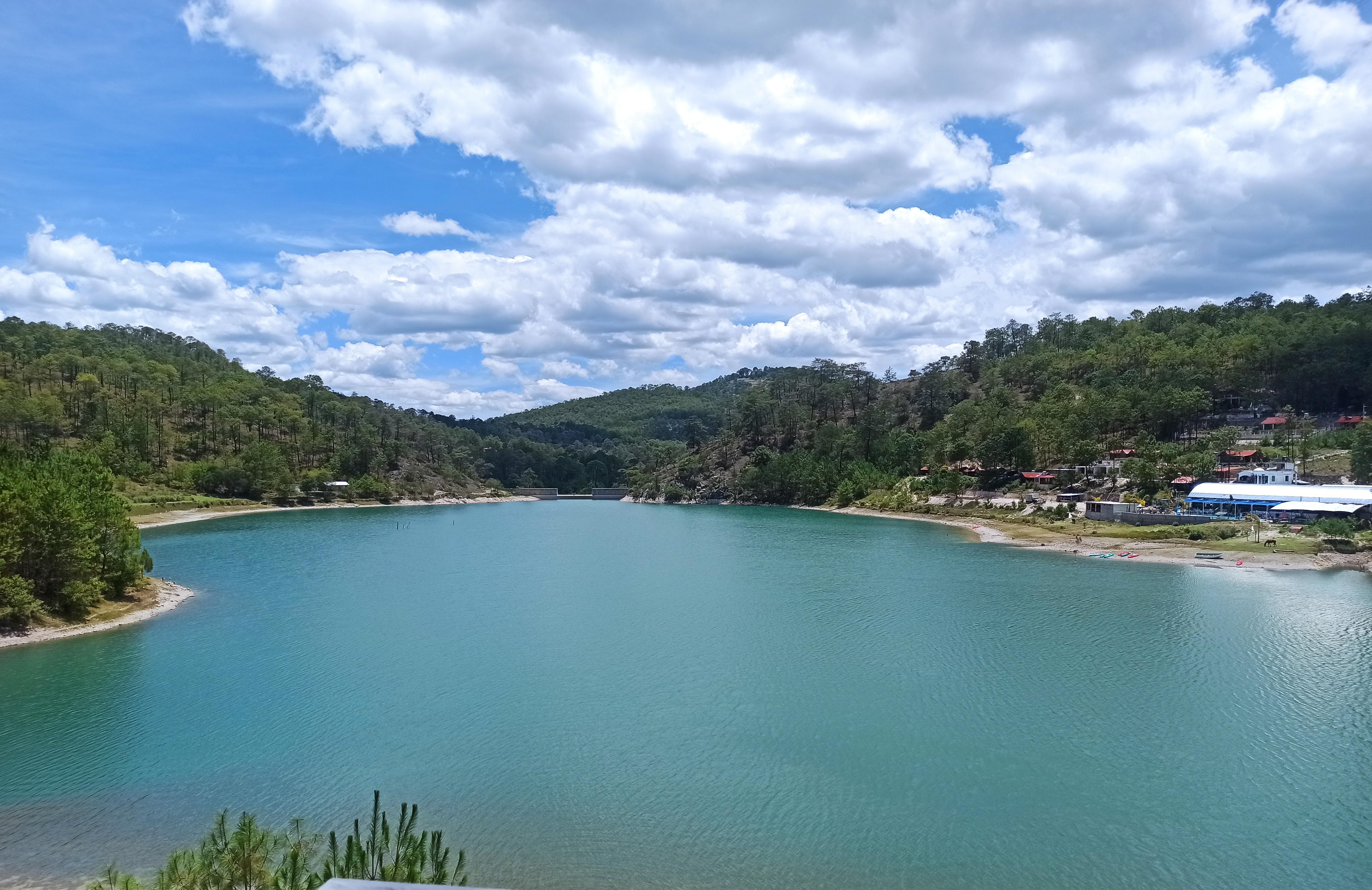 Jardines del Lago Cabañas y Restaurante image 3