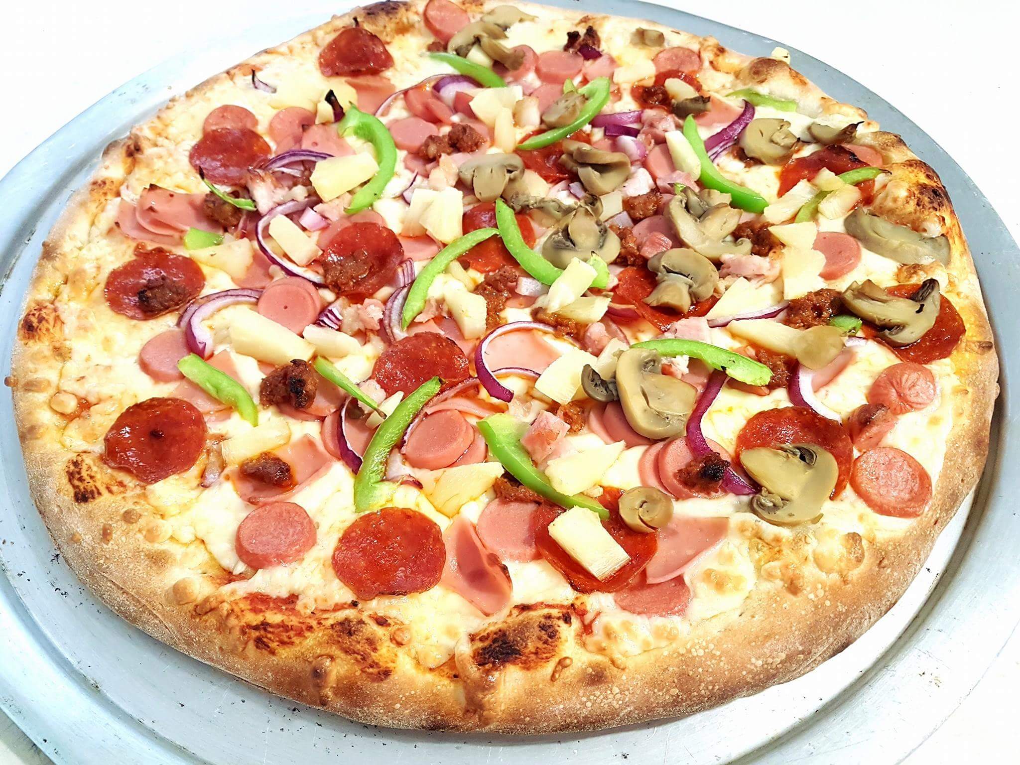 Frankys Pizza image 1