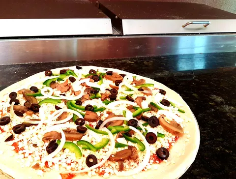 Frankys Pizza image 5