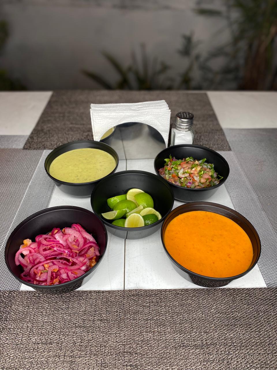 Las Katrinas Taquería image 4