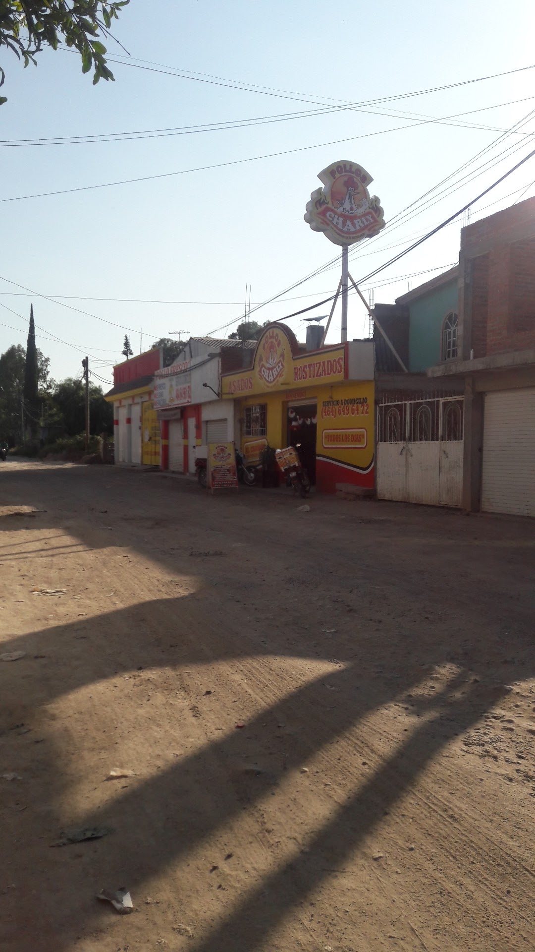 Pollos Charly image 1