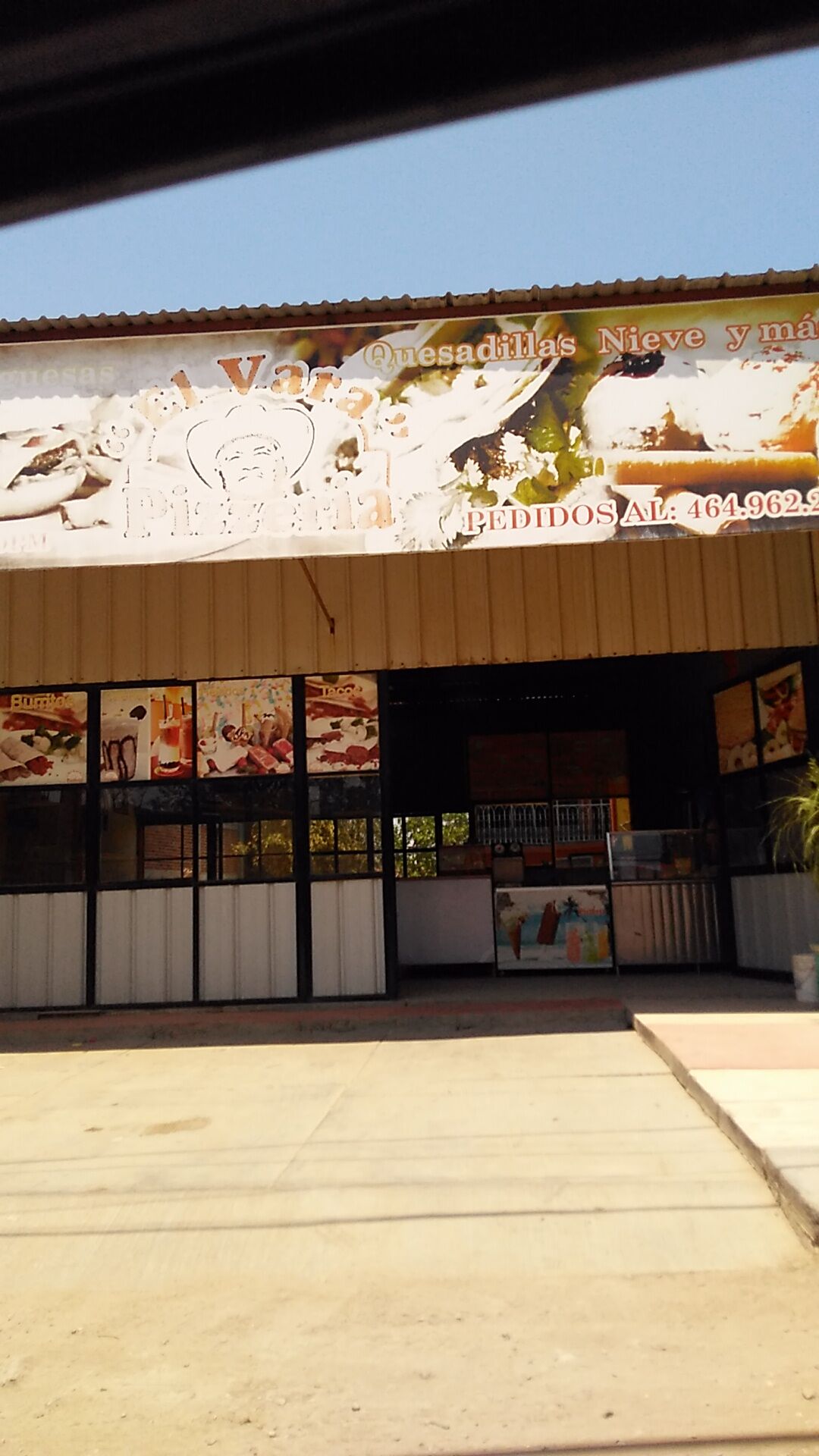 Pizzería "El Vara" image 2