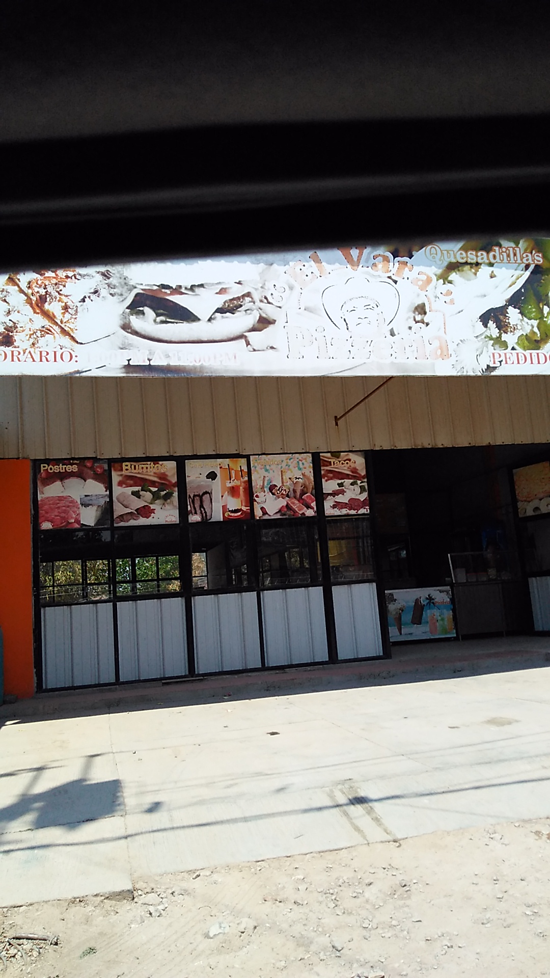 Pizzería "El Vara" image 7