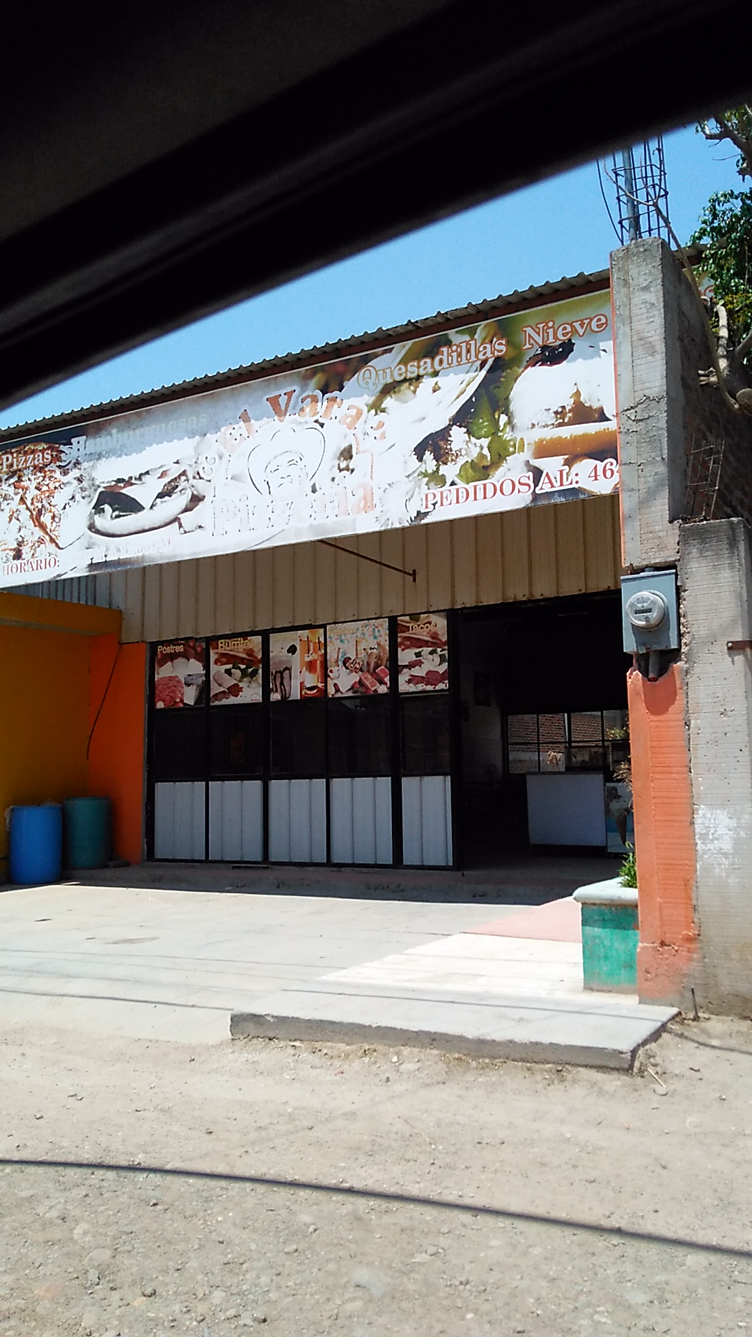 Pizzería "El Vara" image 8