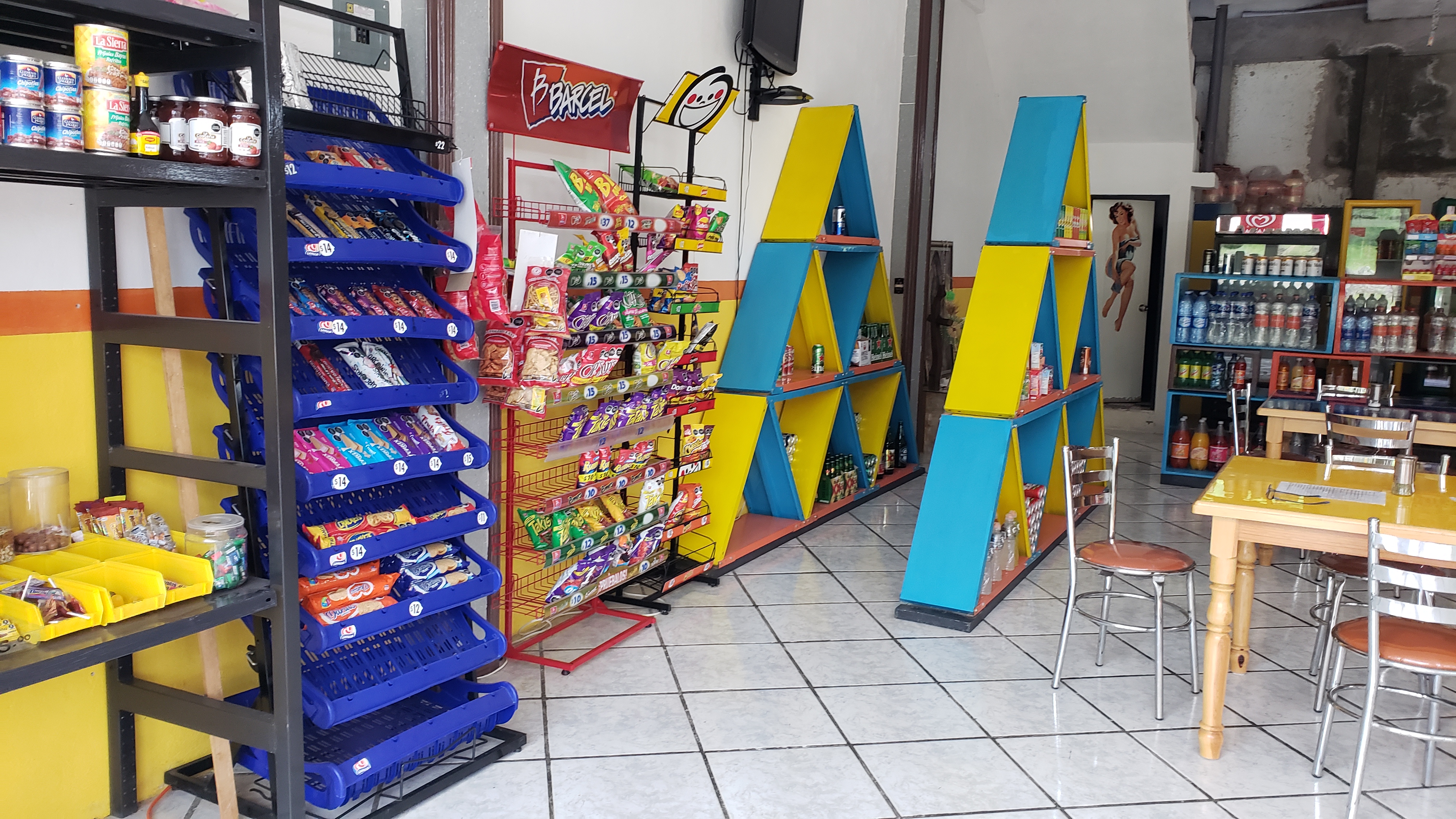 Torteria "La Fuente Inn" image 3