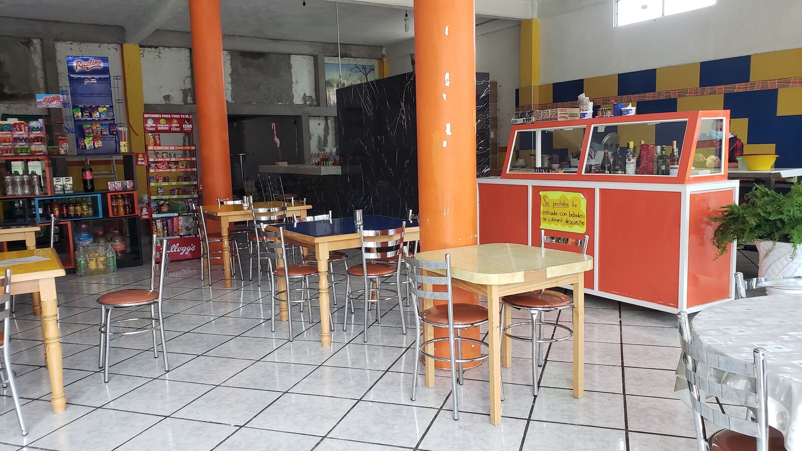 Torteria "La Fuente Inn" image 4
