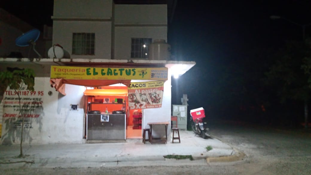 Taquería El Cactus image 2