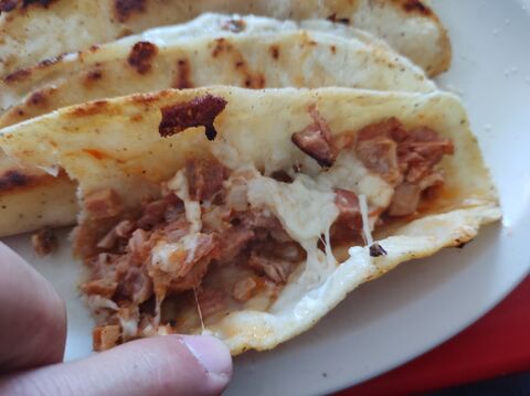 Quesadillas y Huaraches Paco la Pieza image 3