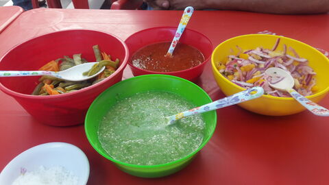 Quesadillas y Huaraches Paco la Pieza image 7