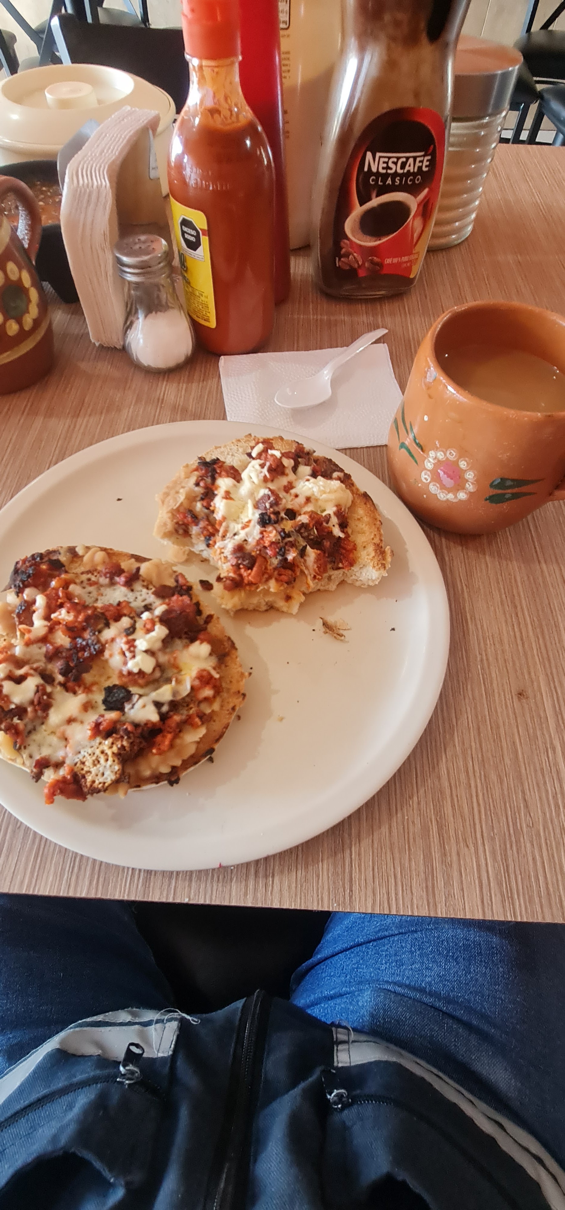 LONCHERIA Y COMIDAS 'EL GÜERO' image 3