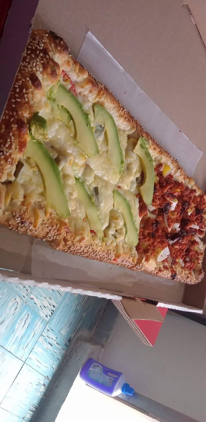 JIREH PIZZAS image 9