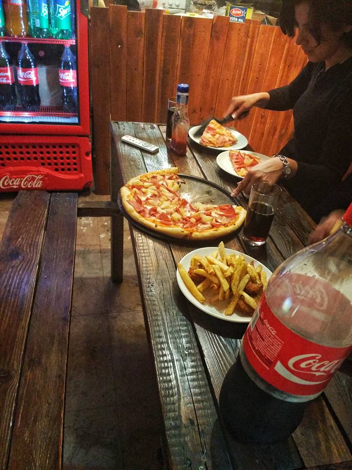 Bungalow Pizzeria image 3