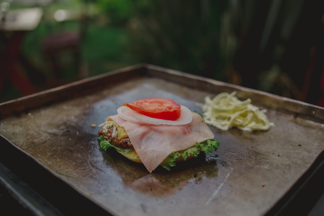 Hamburguesas al carbón rafiki image 6