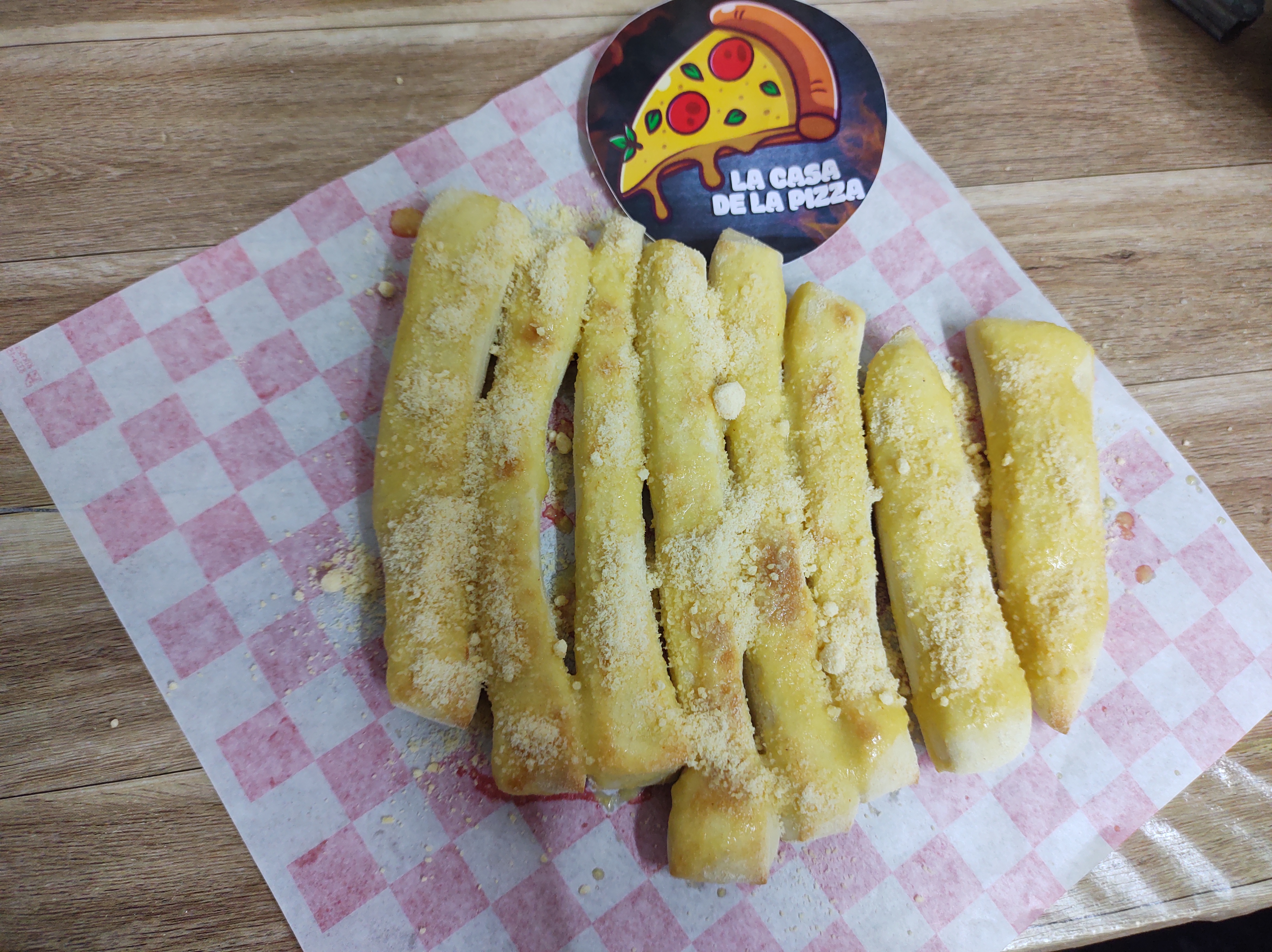 LA CASA DE LA PIZZA image 3