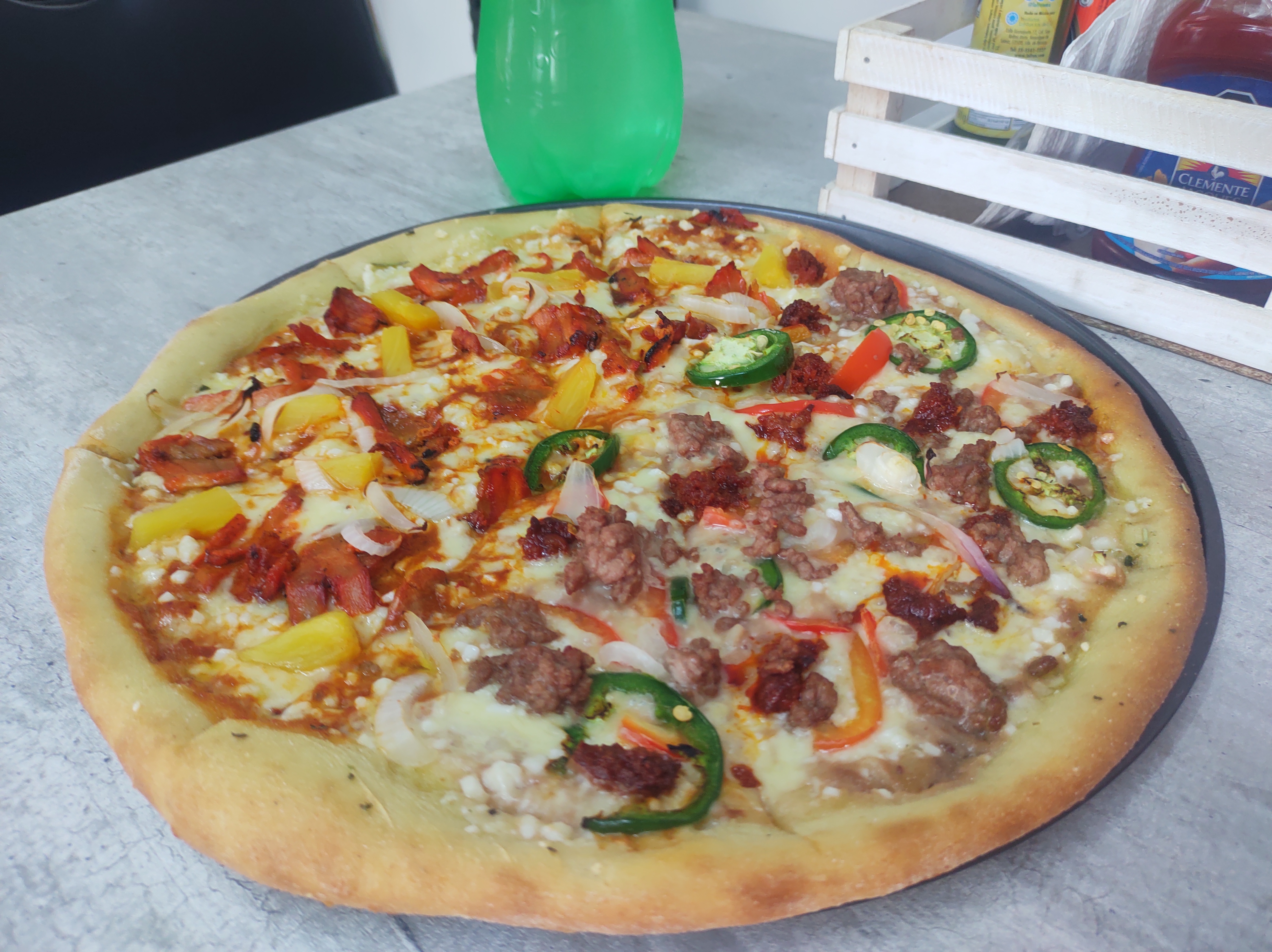 LA CASA DE LA PIZZA image 6