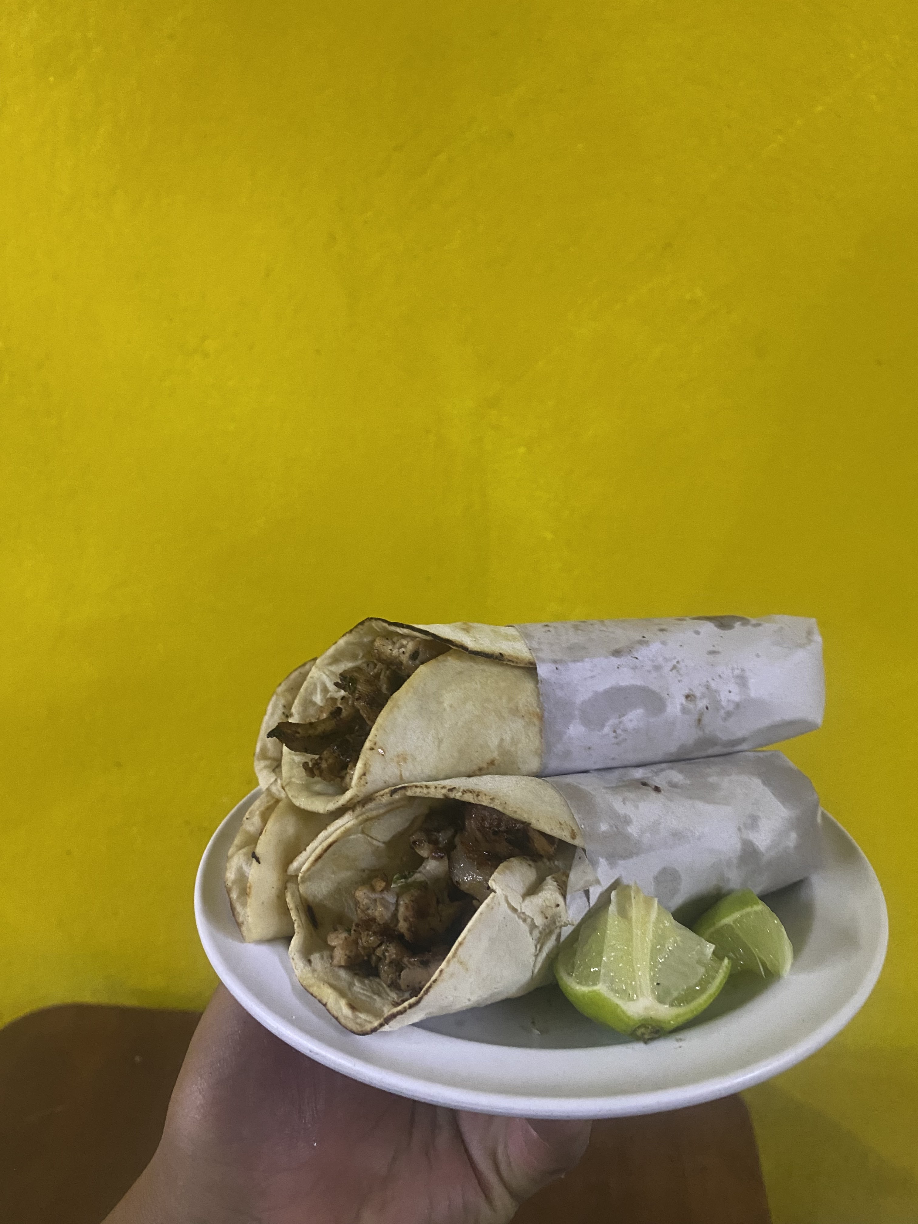 Taquería León image 5