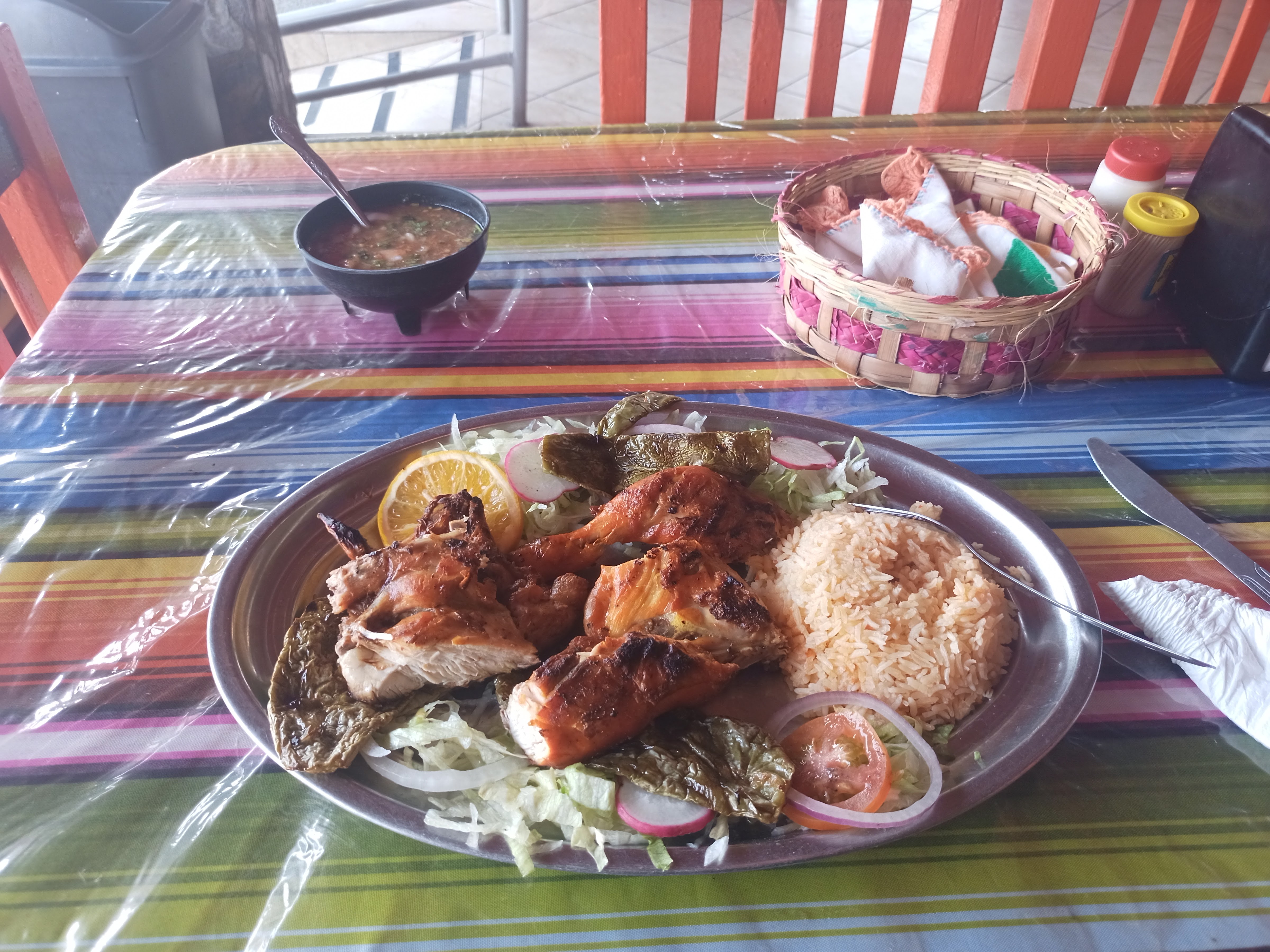 Pollos "El Huapanguero" image 2