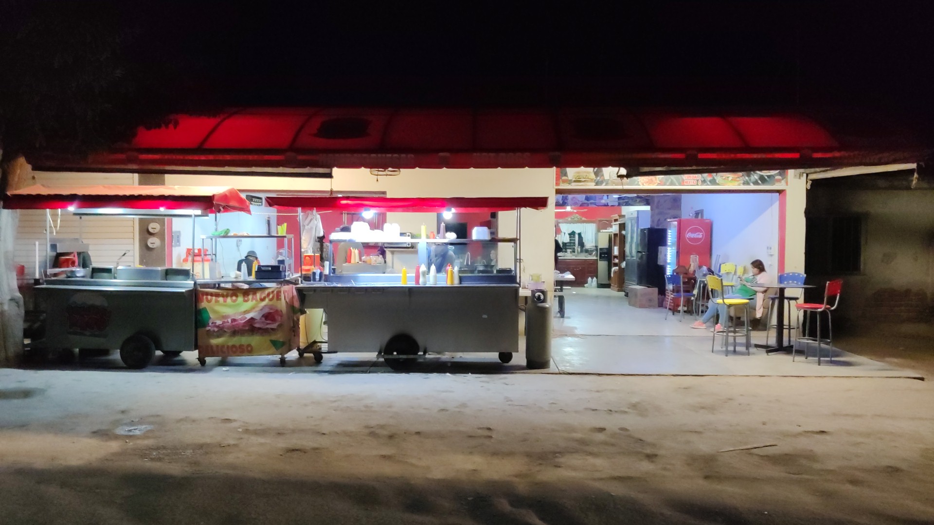 Aqui Con Paco image 10