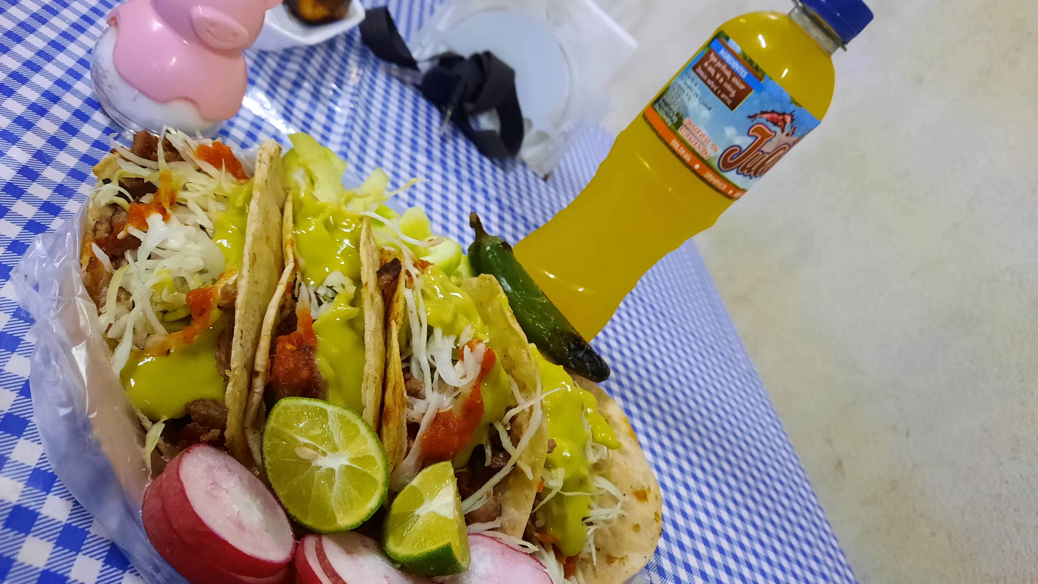 Taquería Magdel image 1