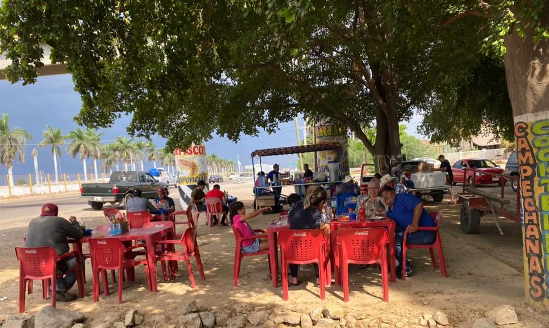 Mariscos "el Aaroncito" image 5