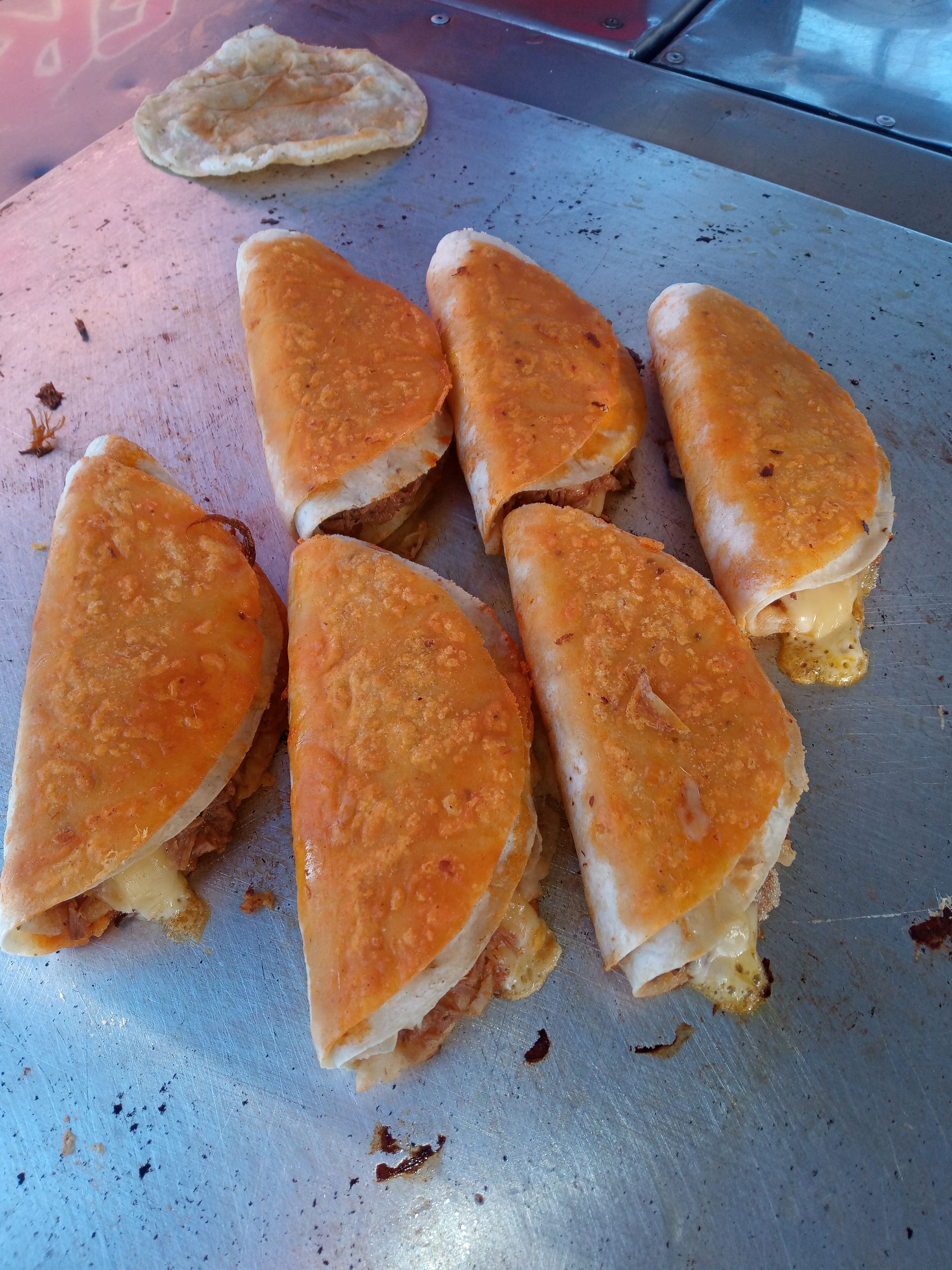 Quesabirrias fran image 2