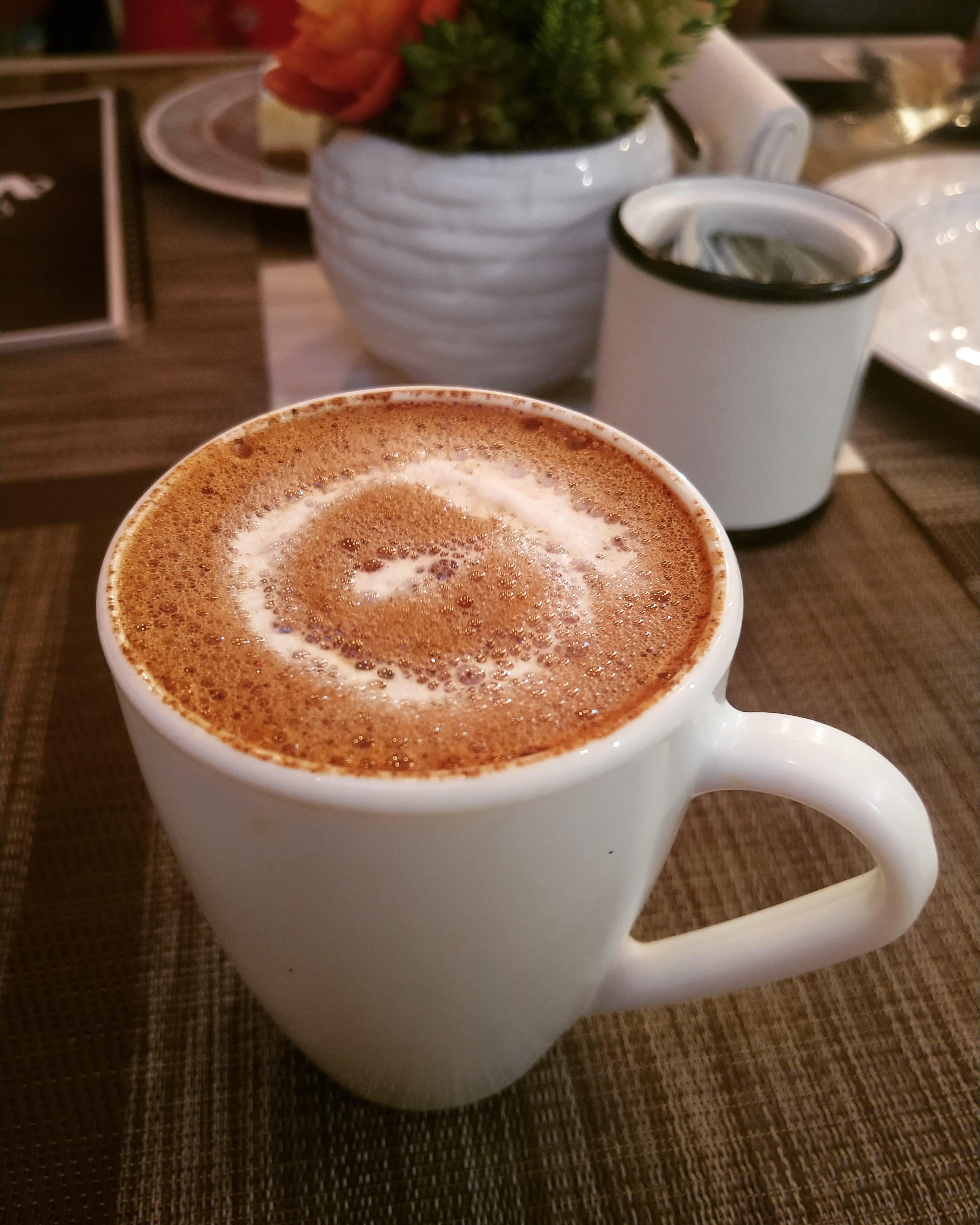 Velvet Café image 5