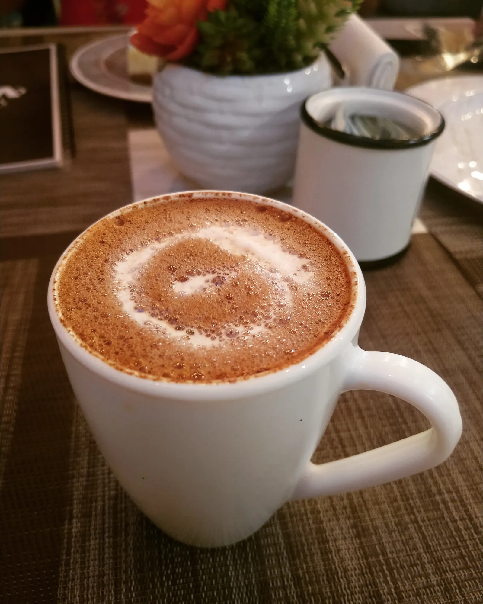Velvet Café image 5