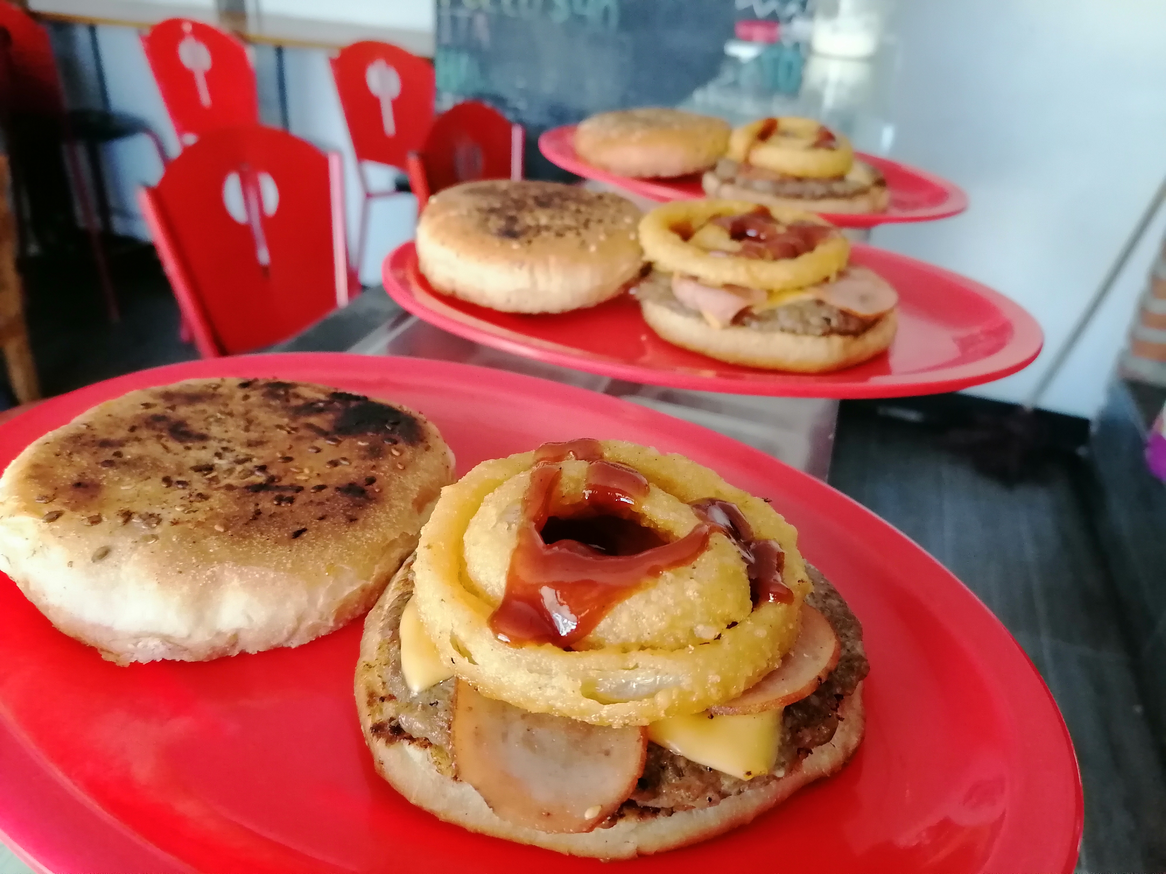 Hambuegeseria Mr. Burger image 3