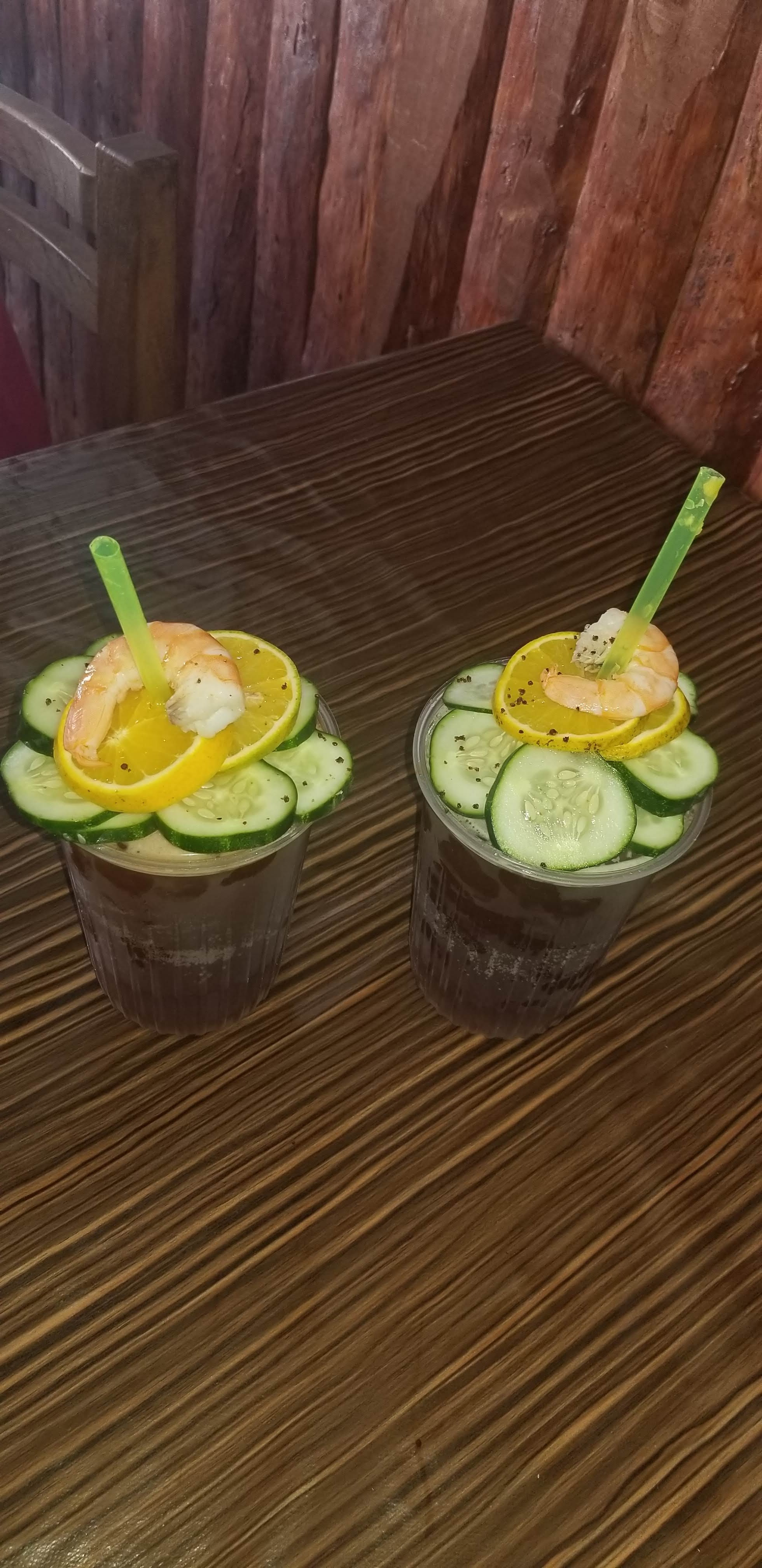 Mariscos y micheladas el pitas image 2