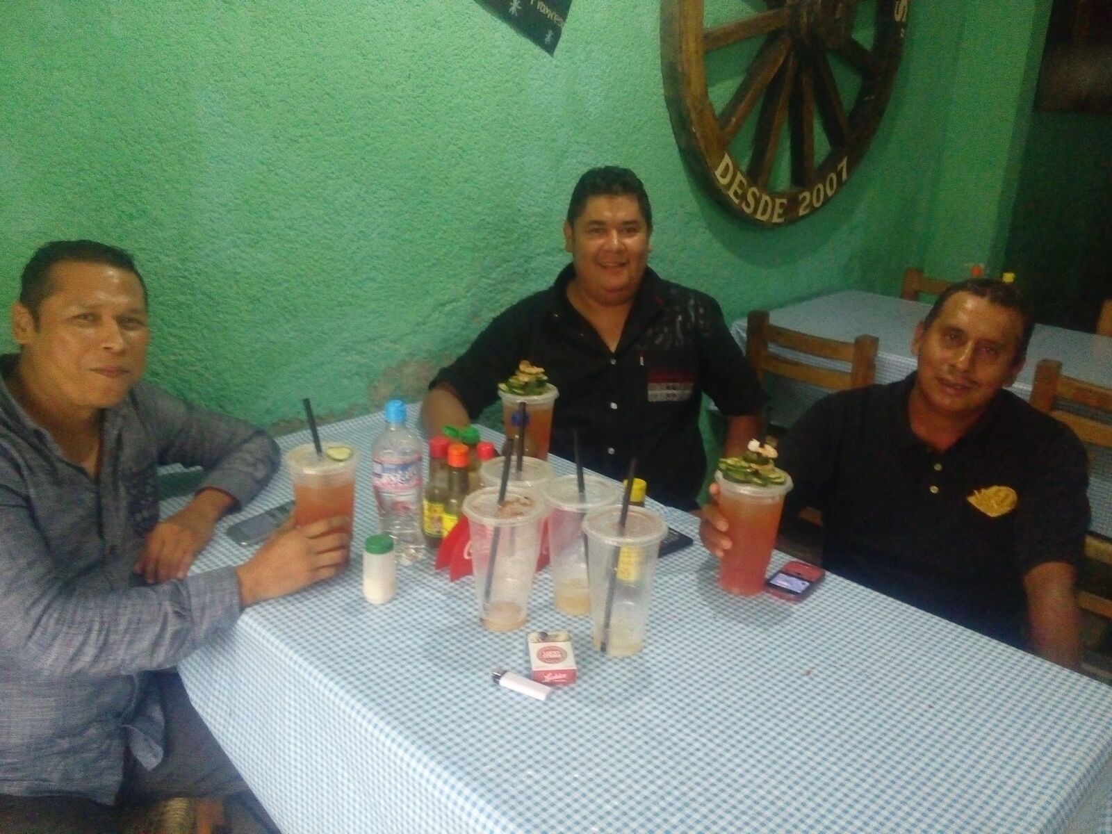 Mariscos y micheladas el pitas image 7