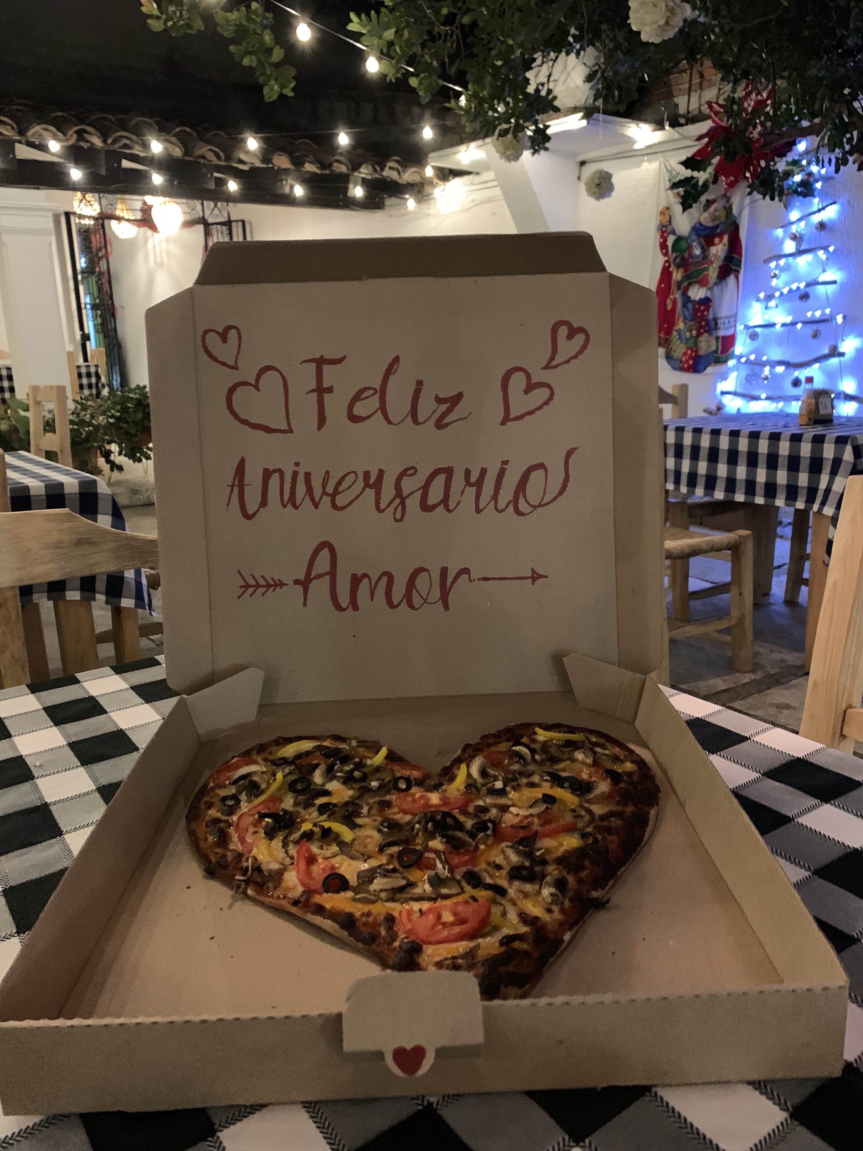 La Morelos Resto-Bar image 7