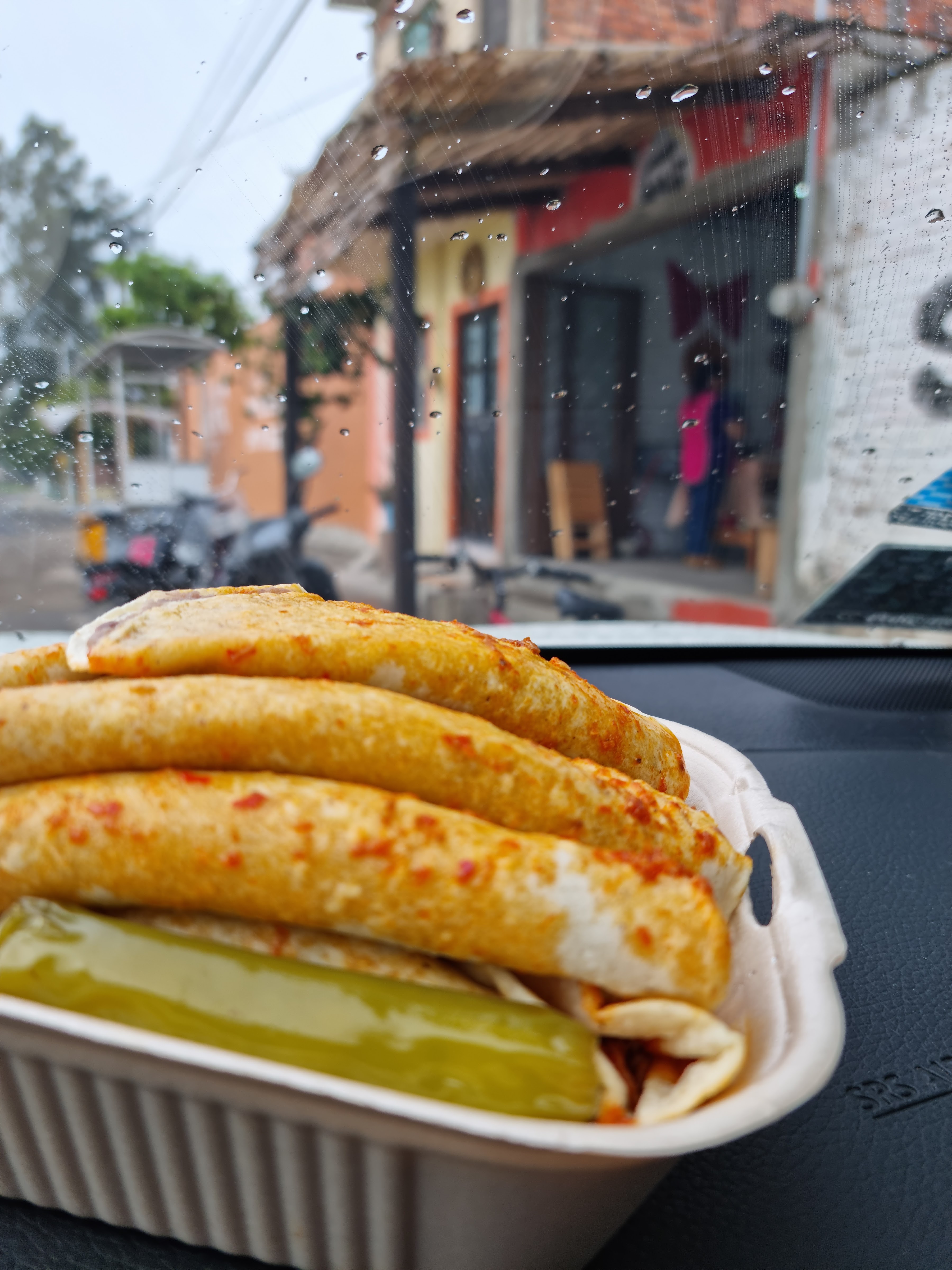 Tacos de la Estación María Hernández image 9