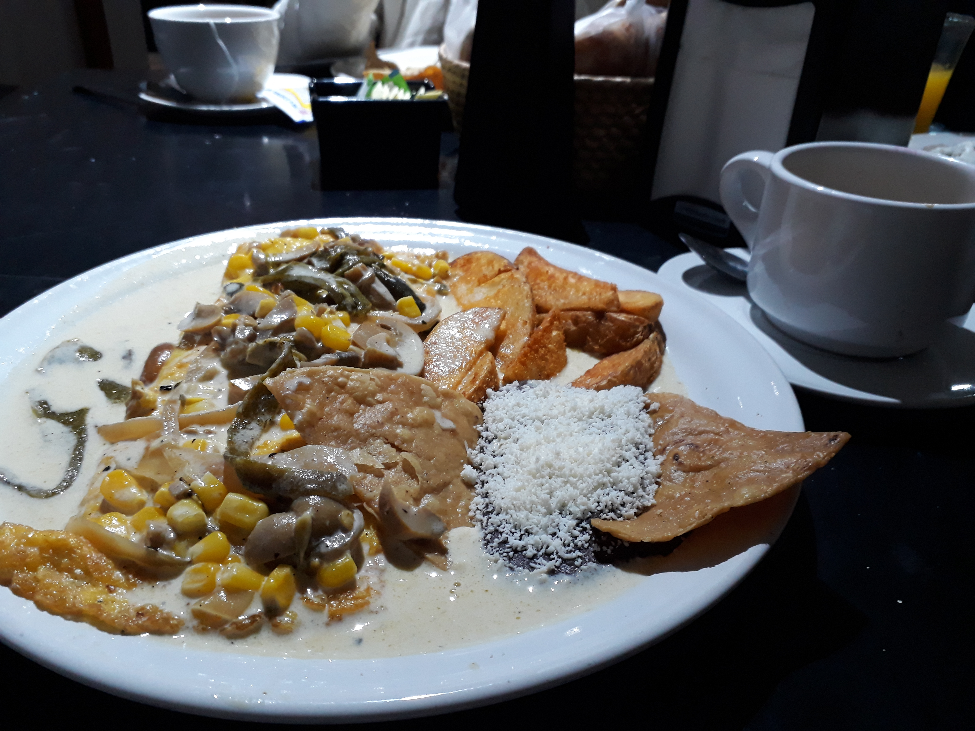 Café Colibrí image 10