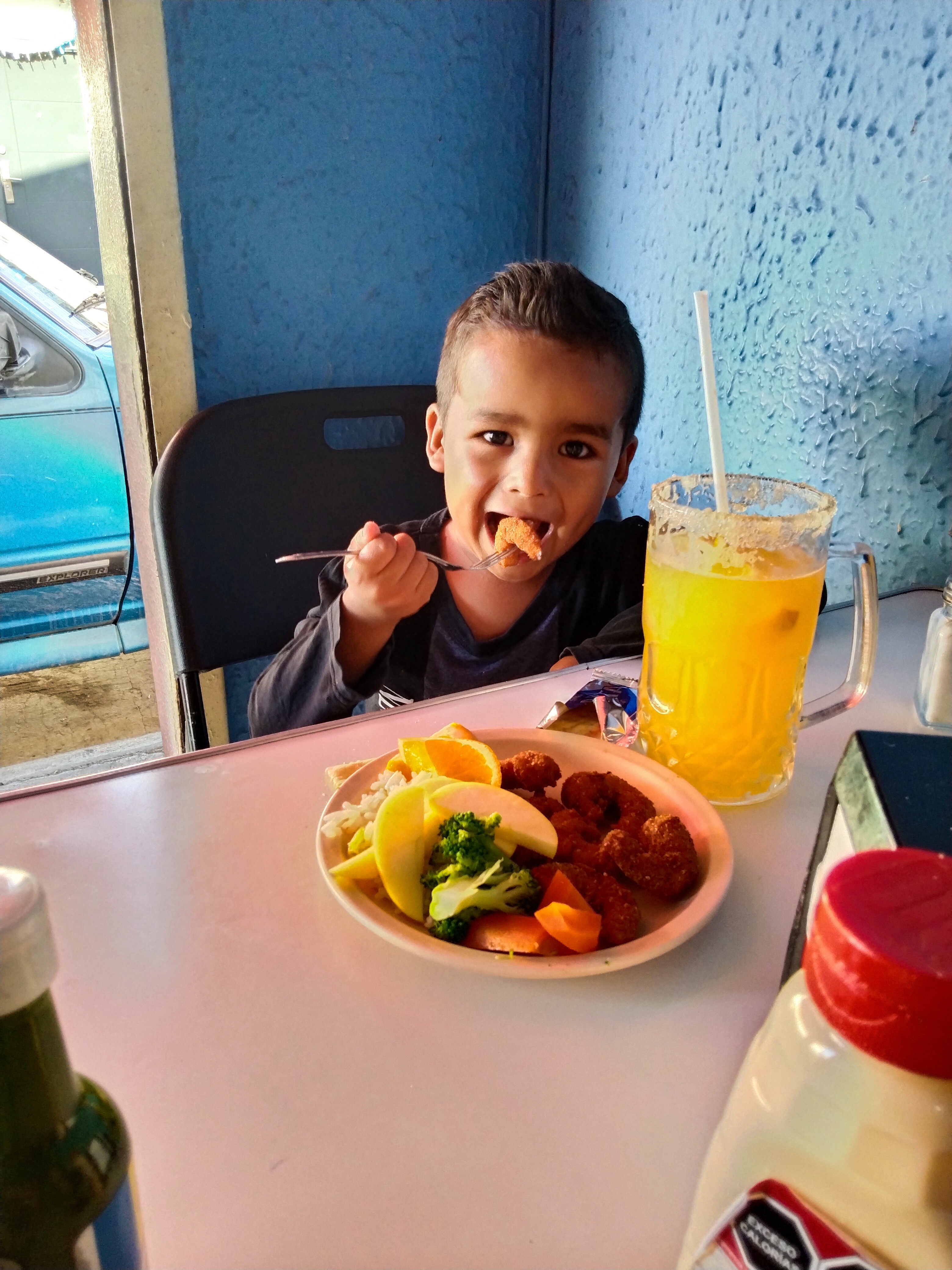 Mariscos La Isla De Granados image 10