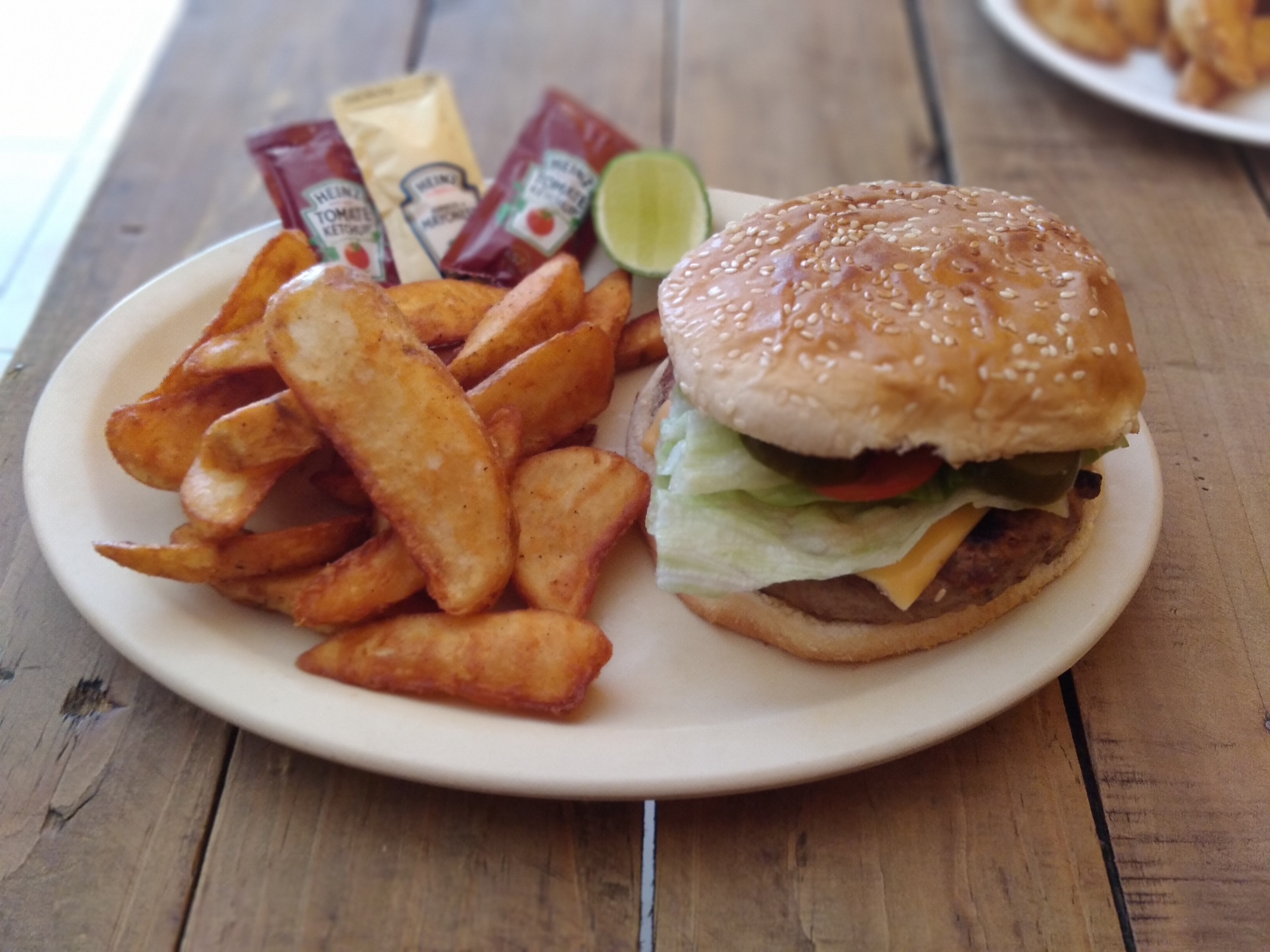 Los Pollotes Al Carbon image 3