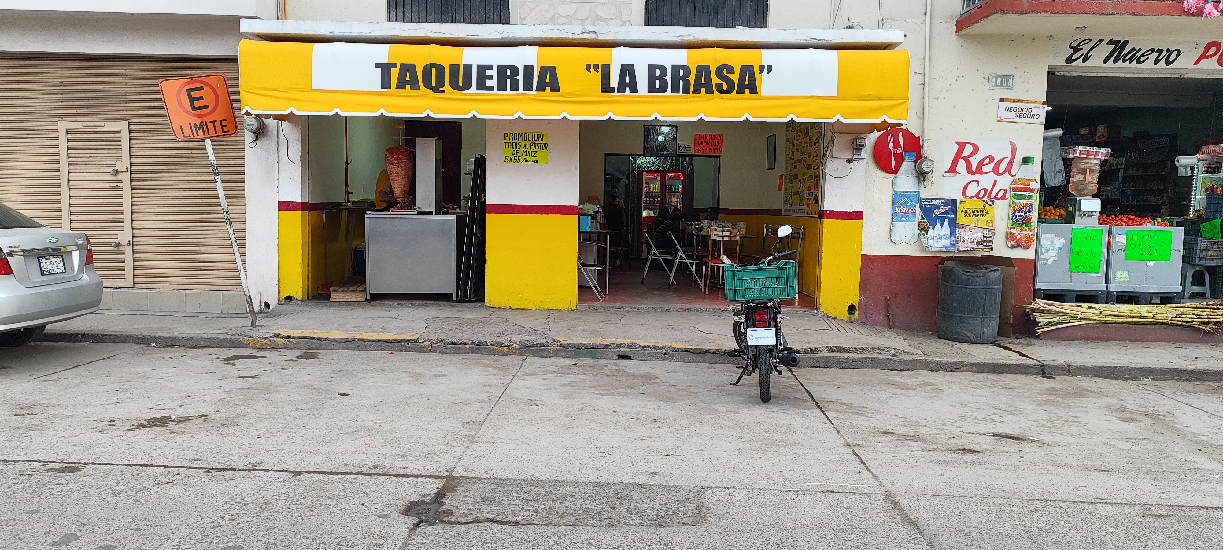 Taqueria La Brasa image 4
