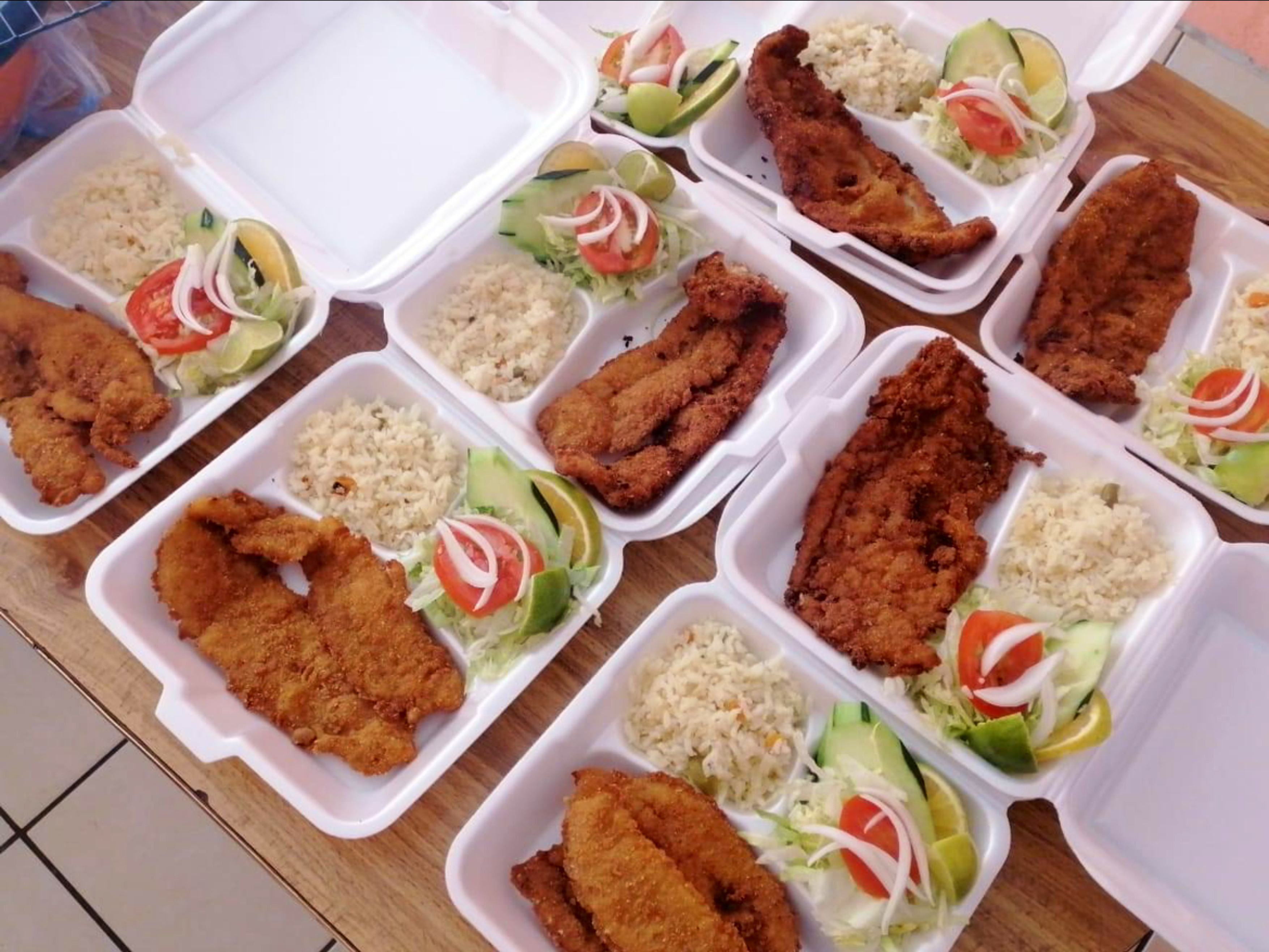 El sazón de Doña Alma image 1