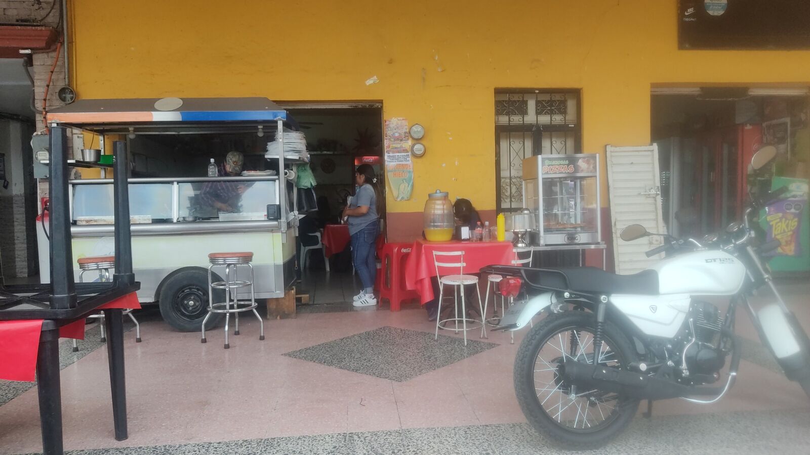 Tacos el Cardenal image 1