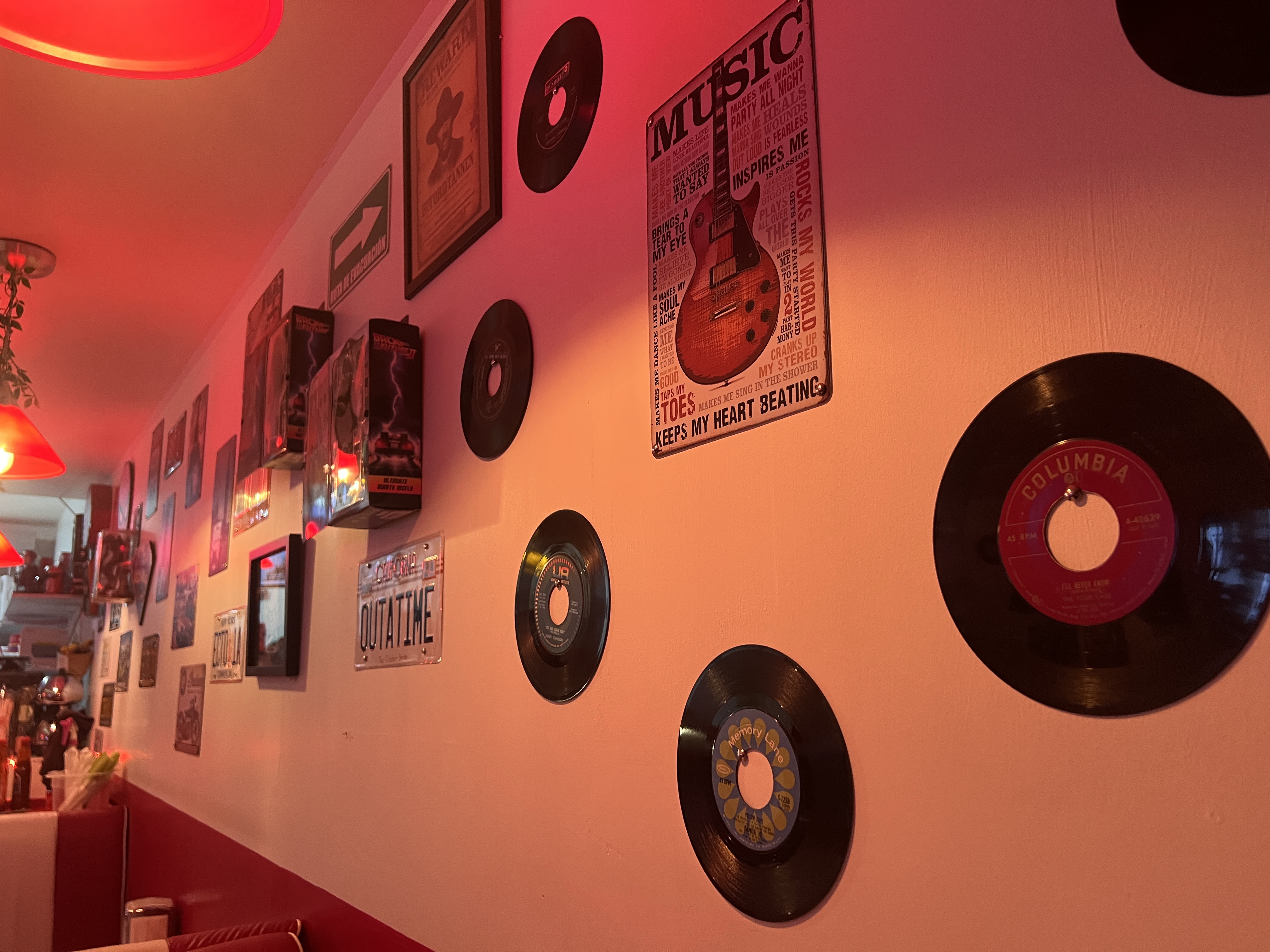 BURGER HOUSE.. image 3