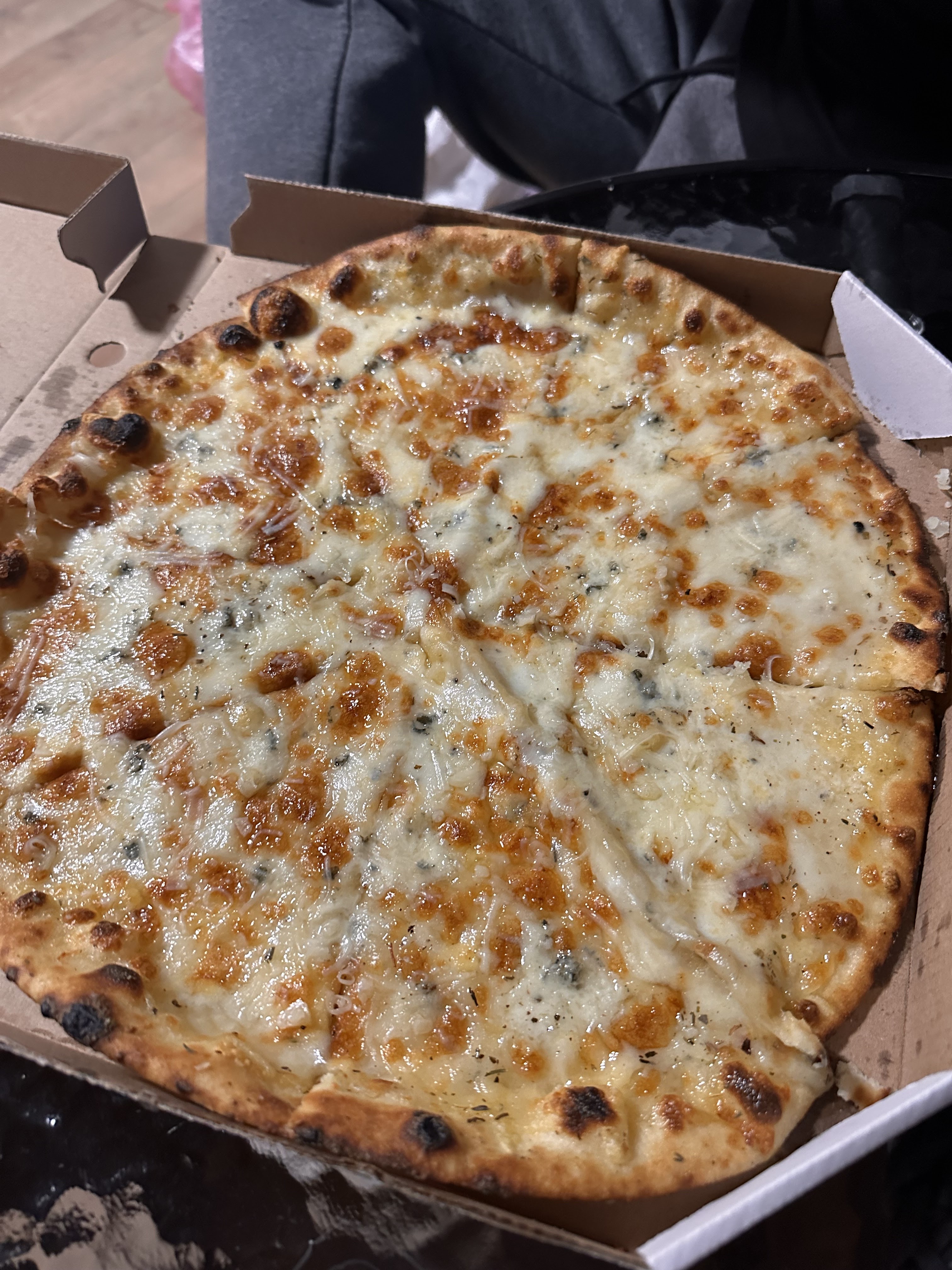 Піца на дровах image 3