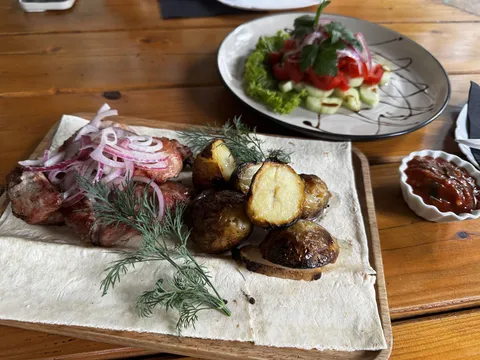 BBQ GRILL image 2