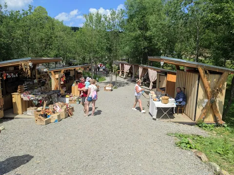 Torhovytsya Tustanʹ image 7