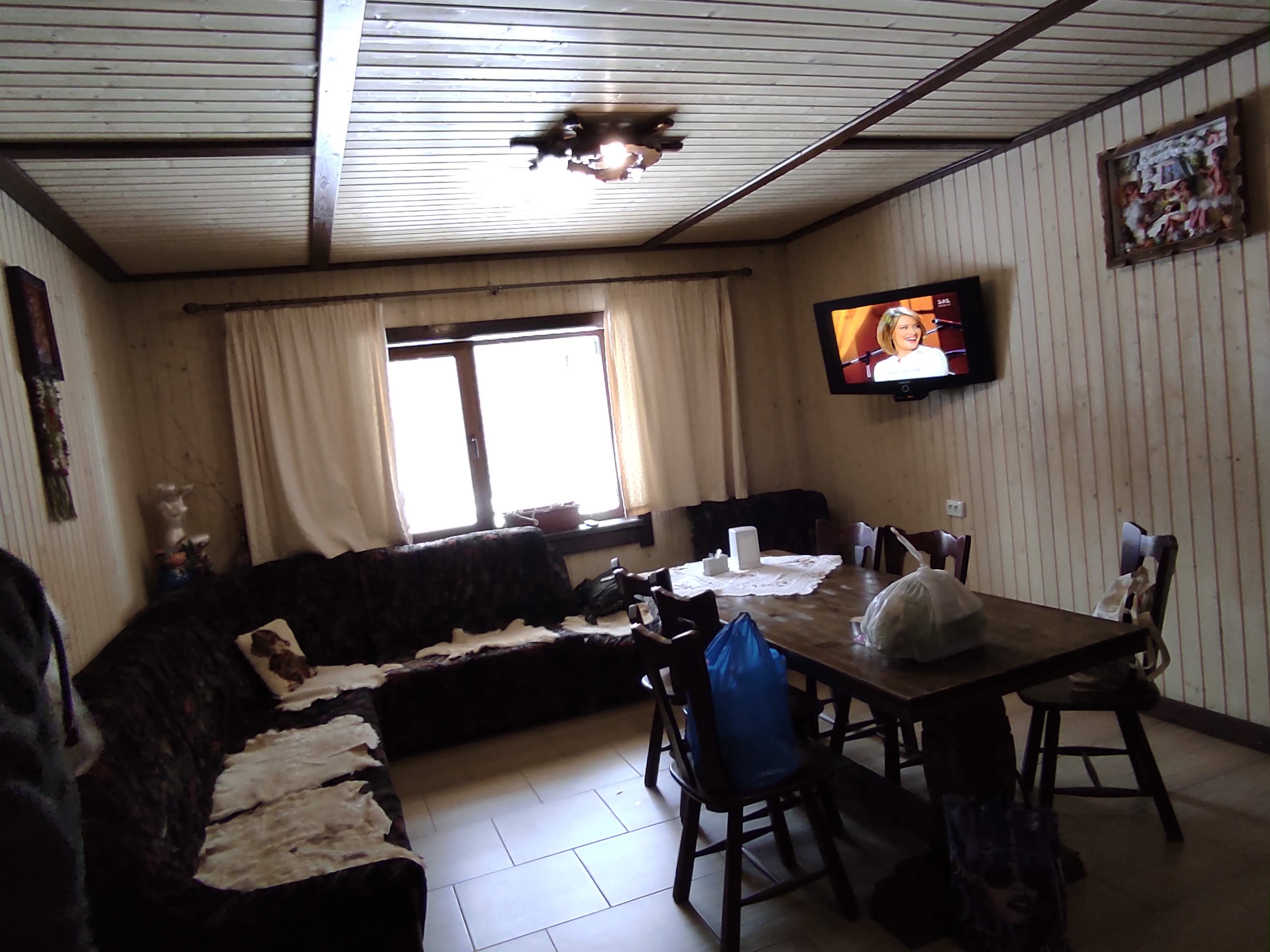 Колиба "Гостинний двір" image 1