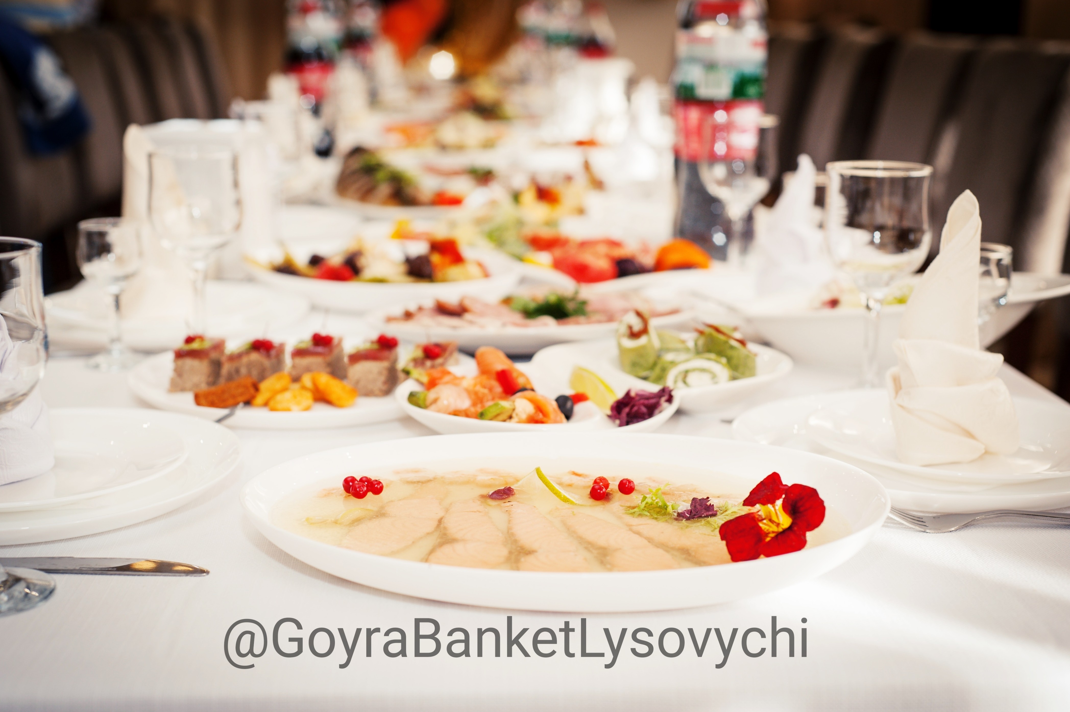 Hoyra Banketnyy Zal image 5