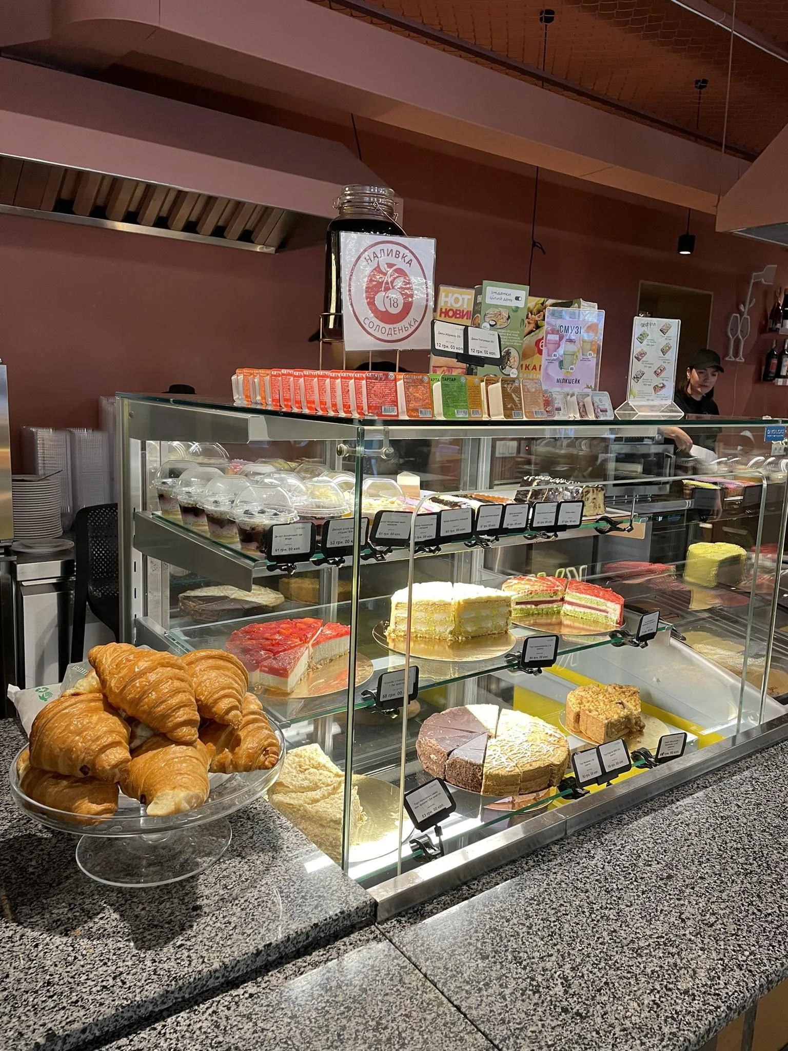 612 Bistro image 6