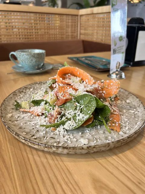 612 Bistro image 7