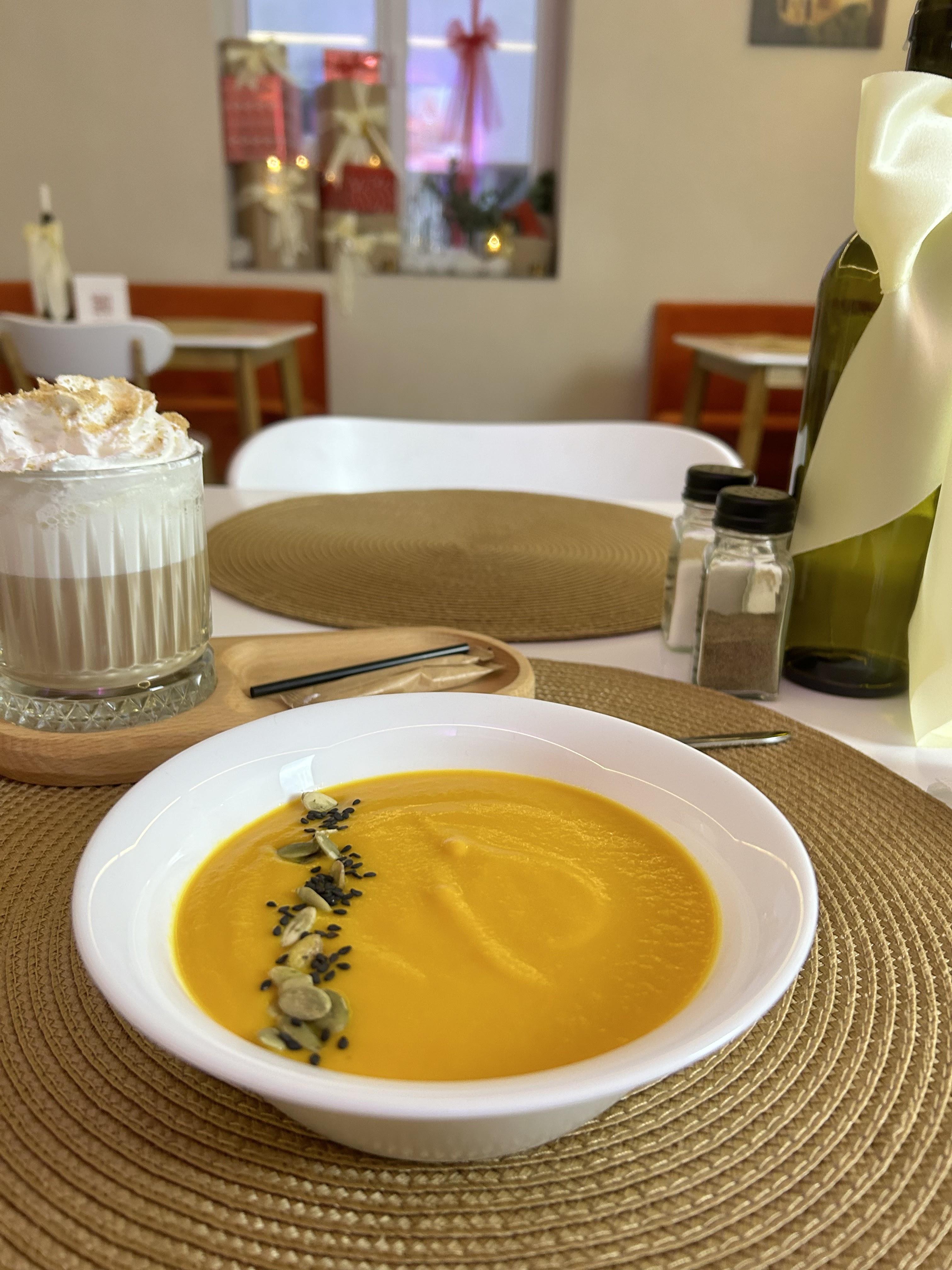 A SHO BURGER image 4