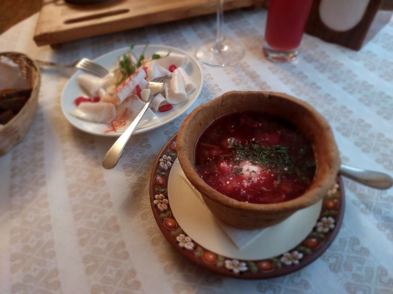 Bilyi Dvoryk image 10