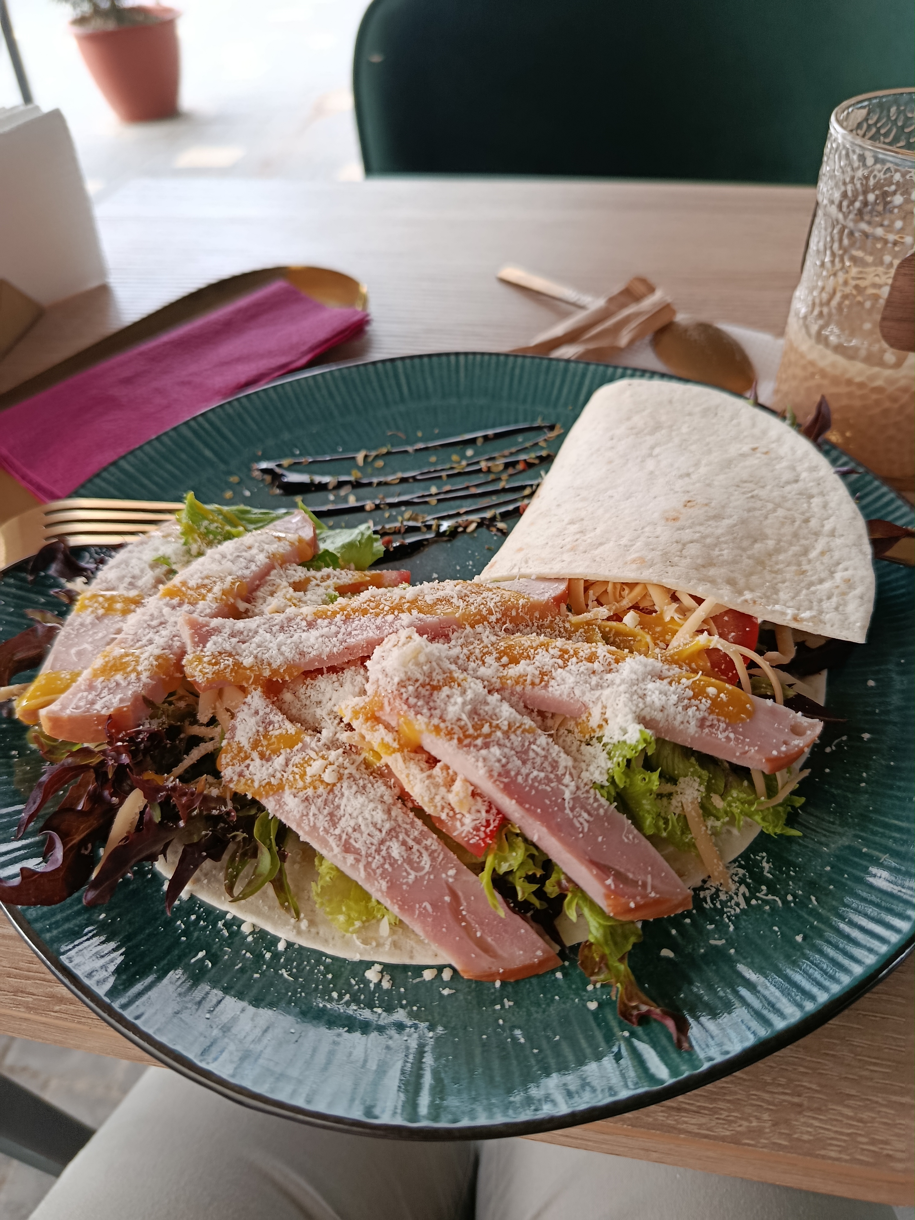 Трускавець Paradox [ їжа та коктейлі ] image 8